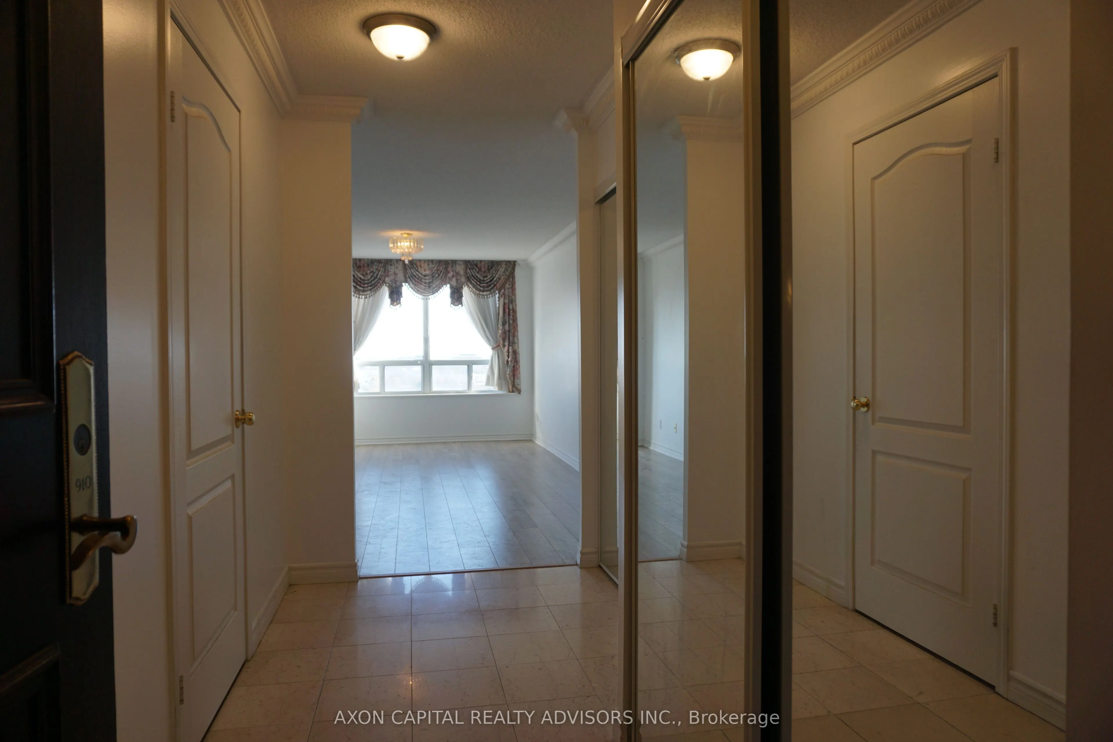1883 Mcnicoll Avenue, #910