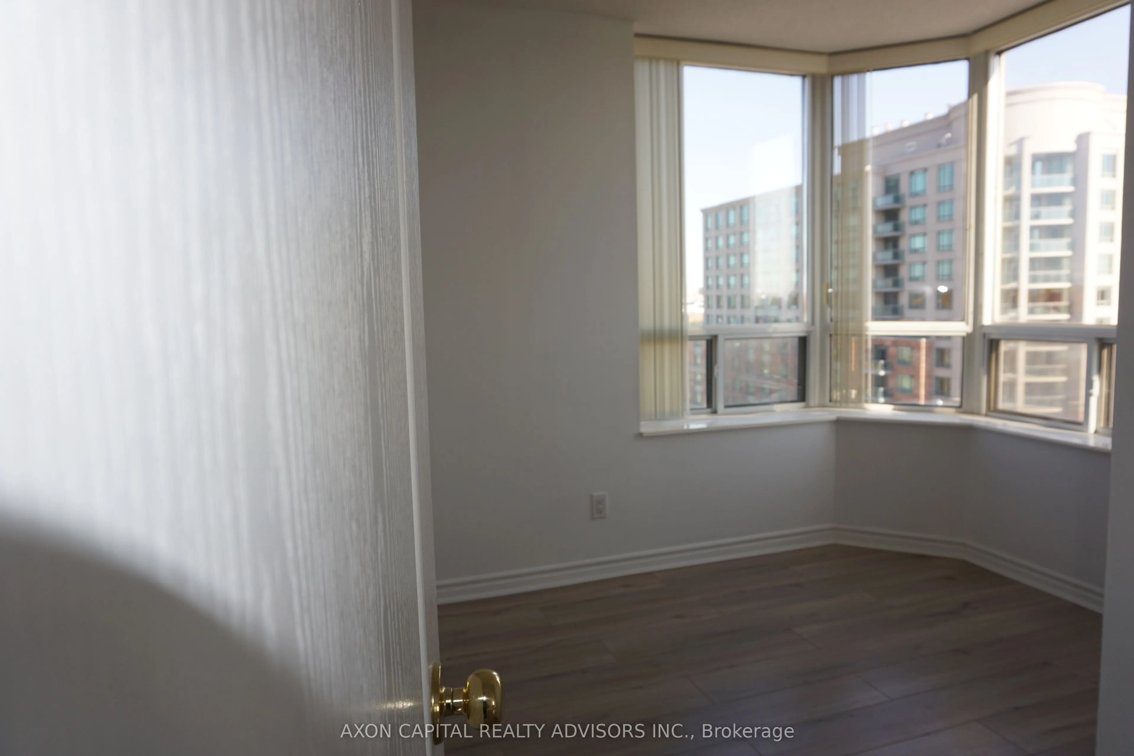 1883 Mcnicoll Avenue, #910