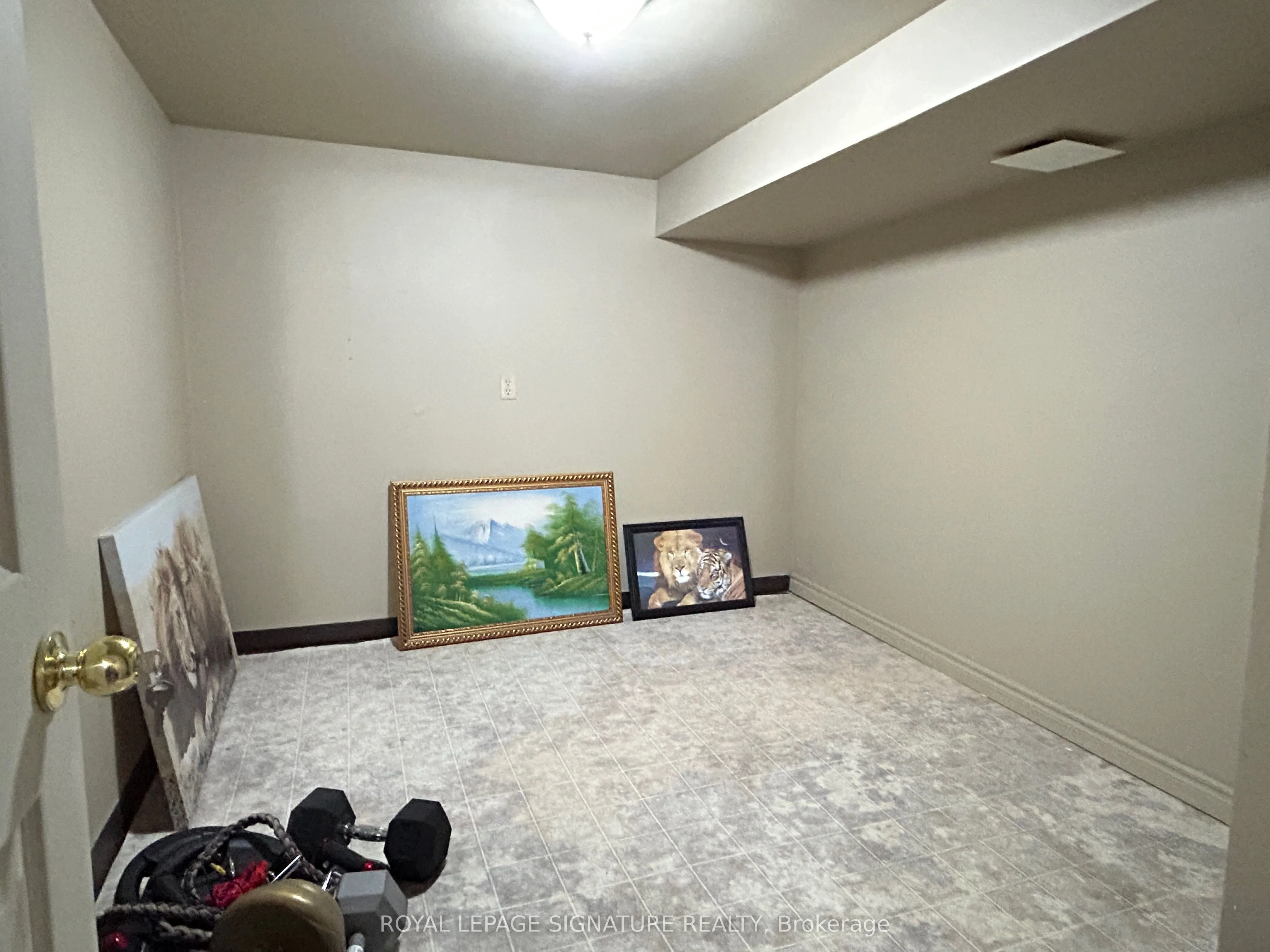 42 Miramar Crescent, #Bsmt