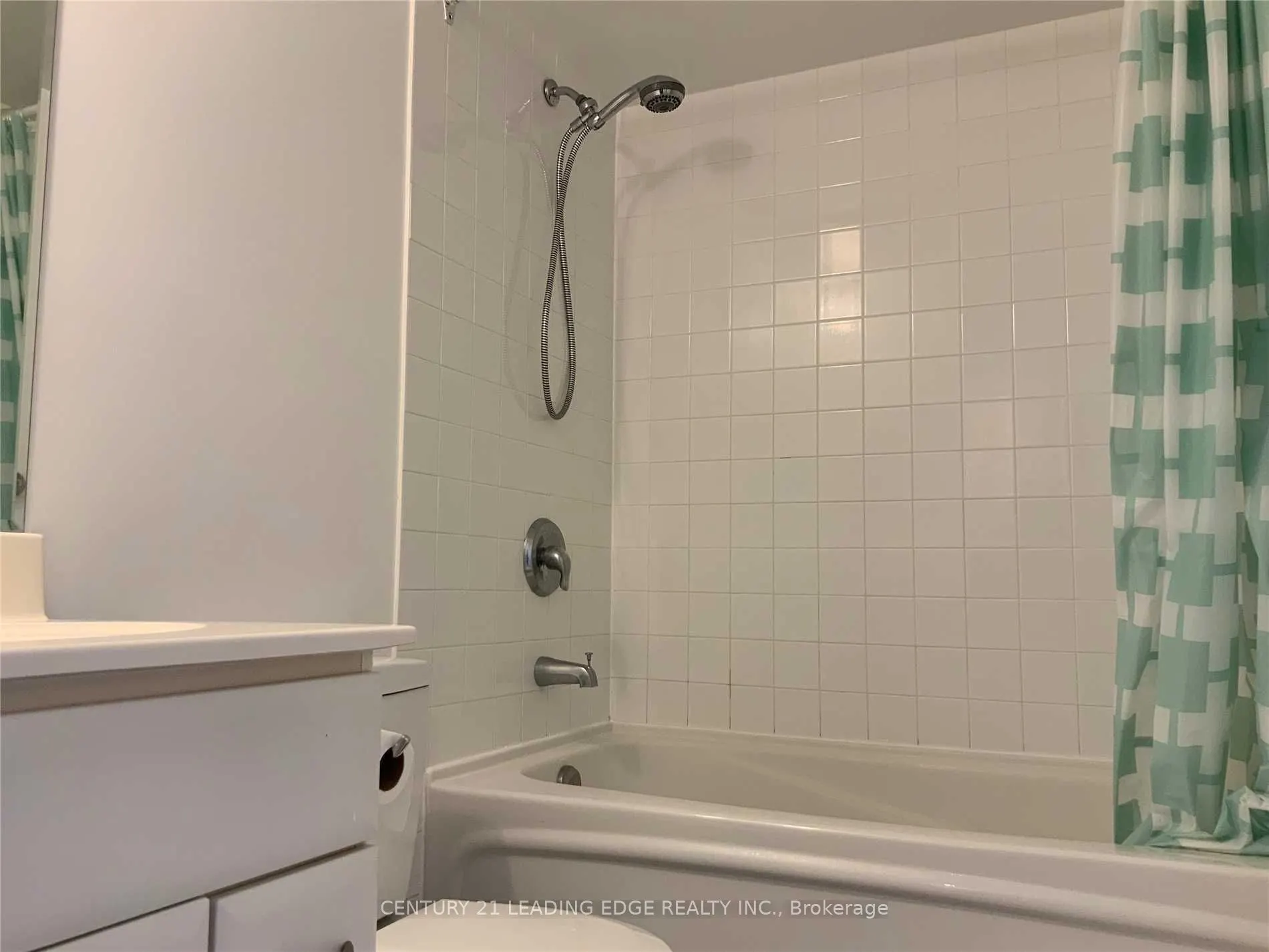 38 Lee Centre Drive, #1605