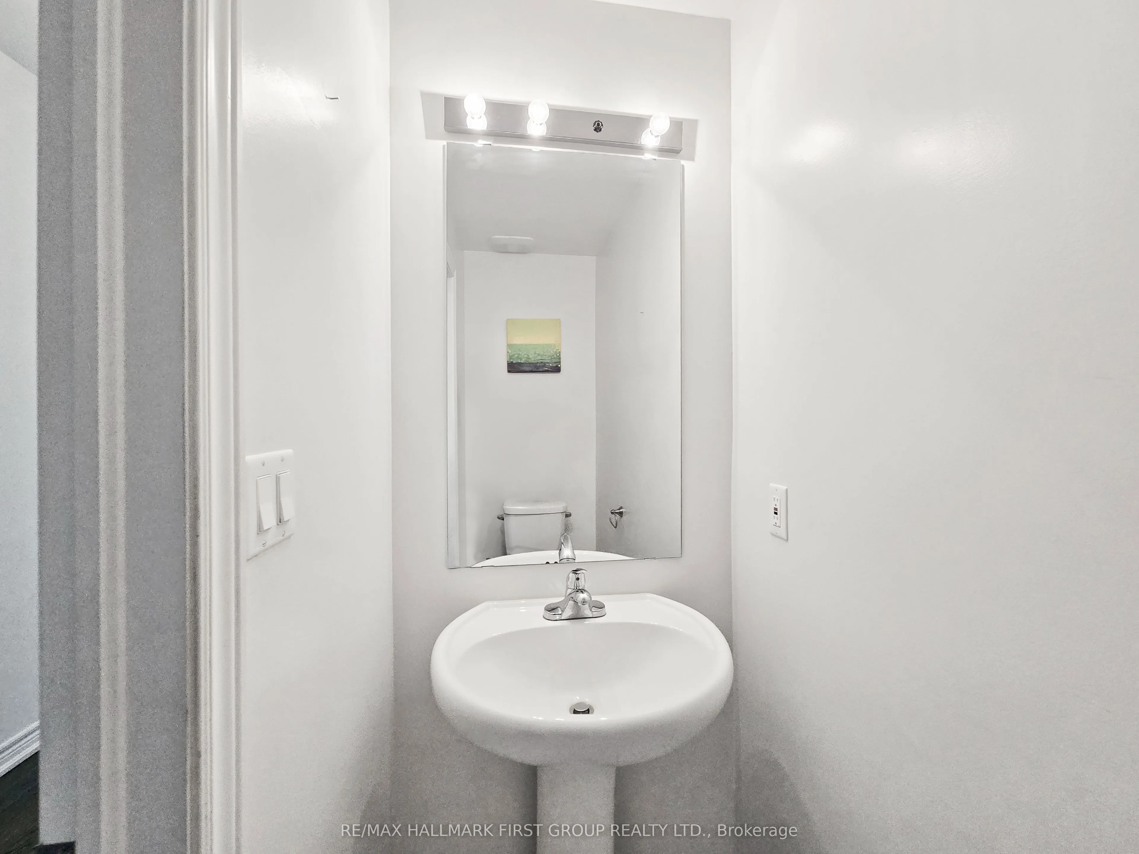 275 Shadow Place S