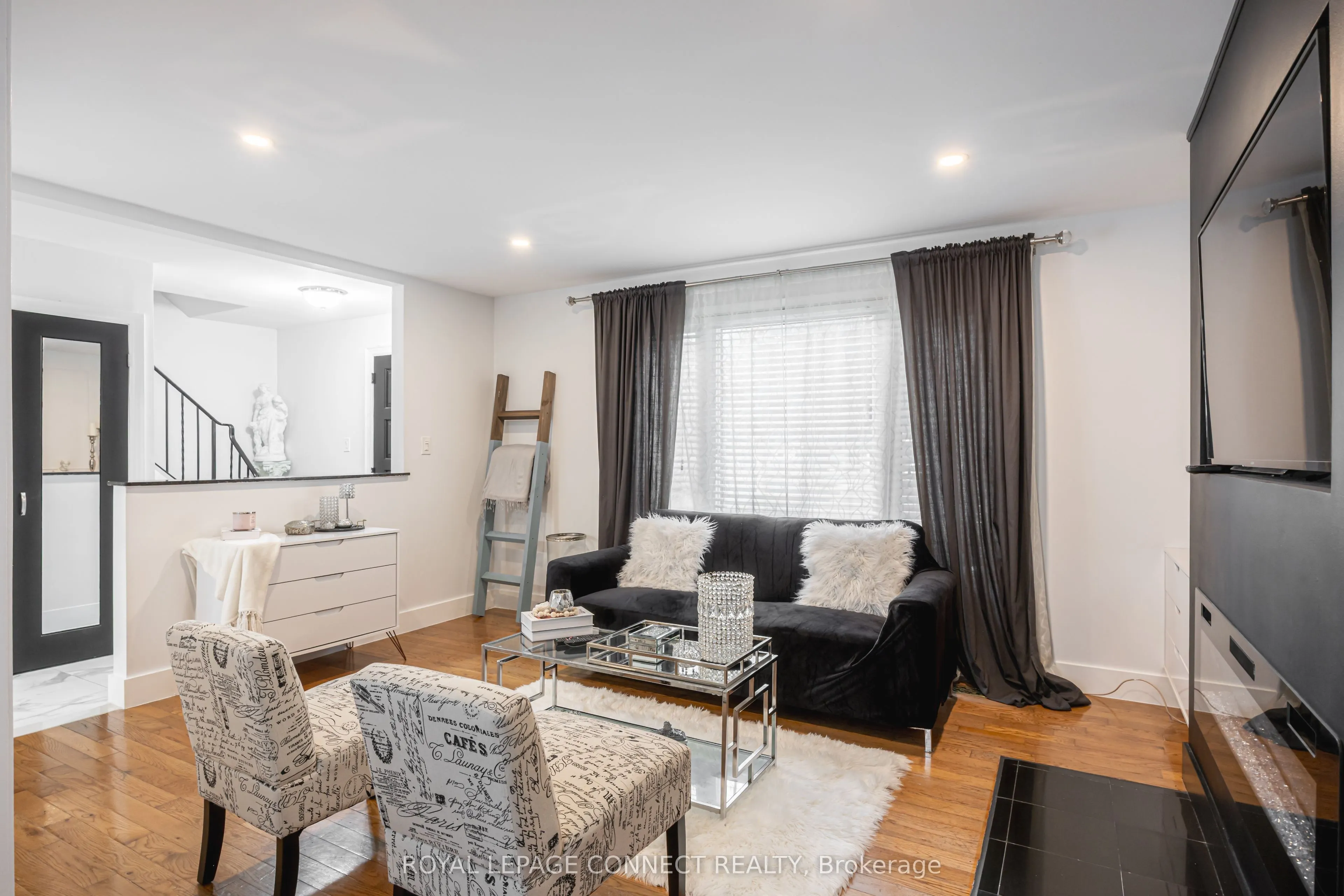32 Harland Crescent