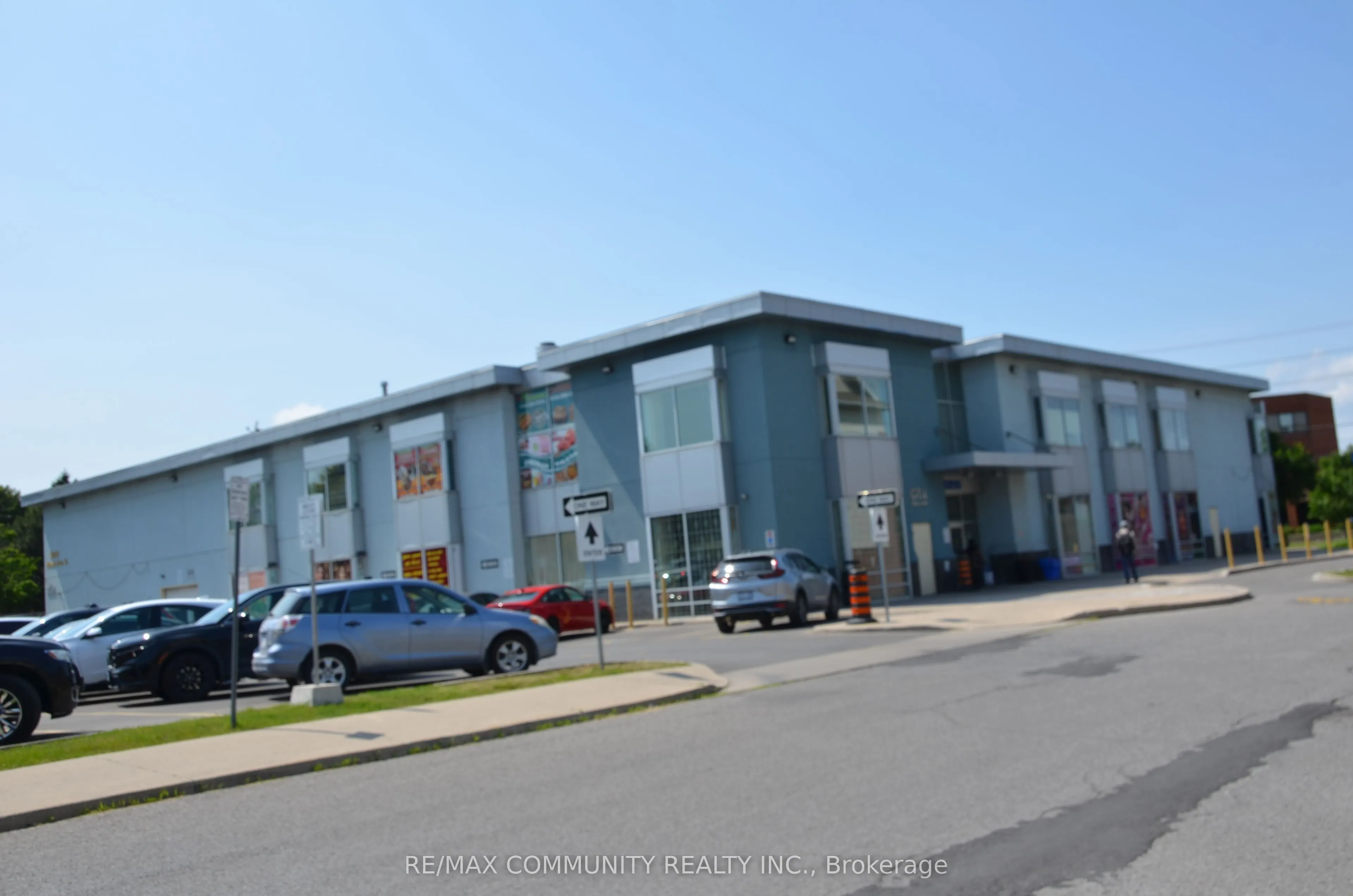 5215 Finch Avenue E, #152