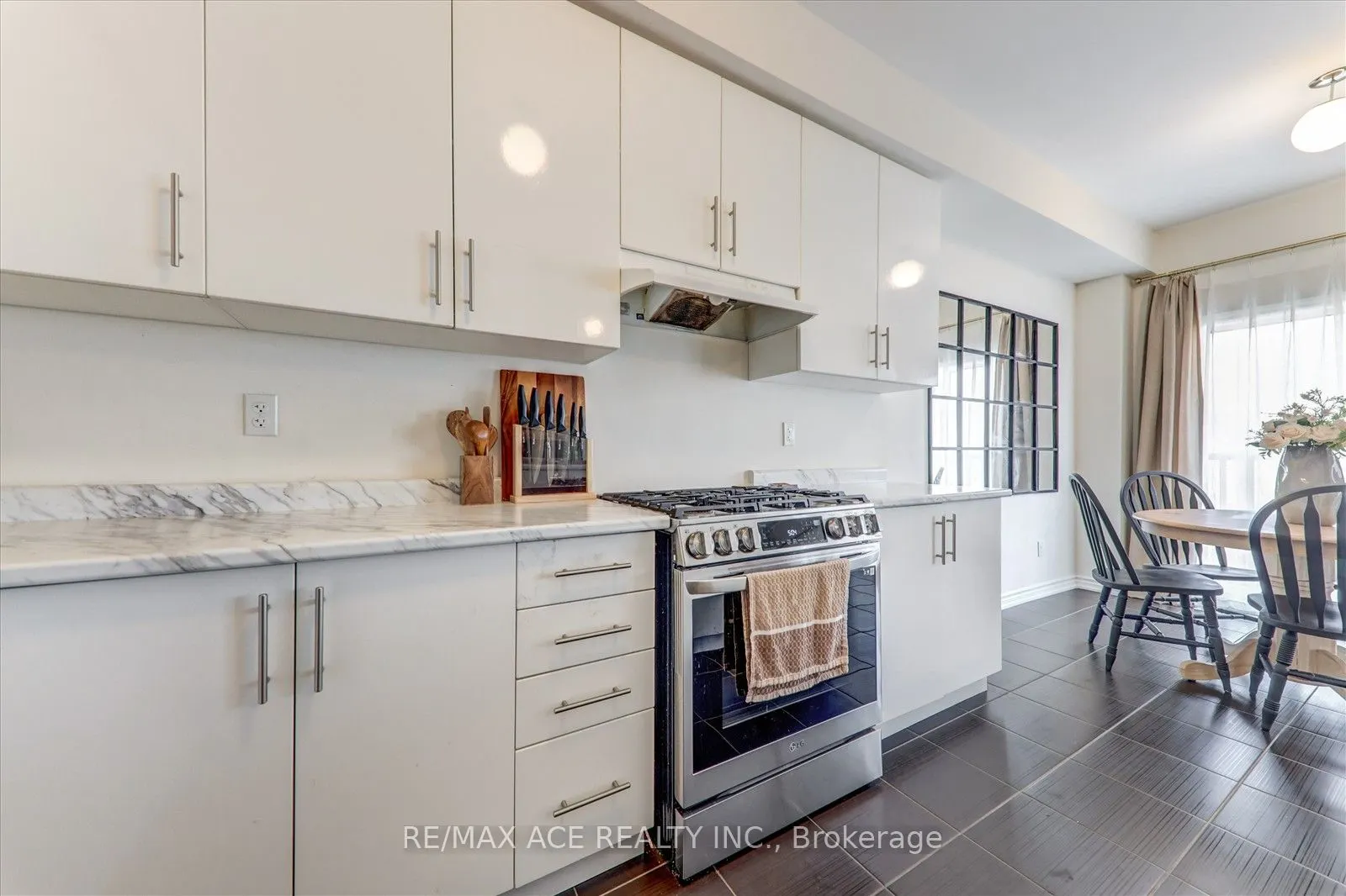 1111 Skyridge Boulevard