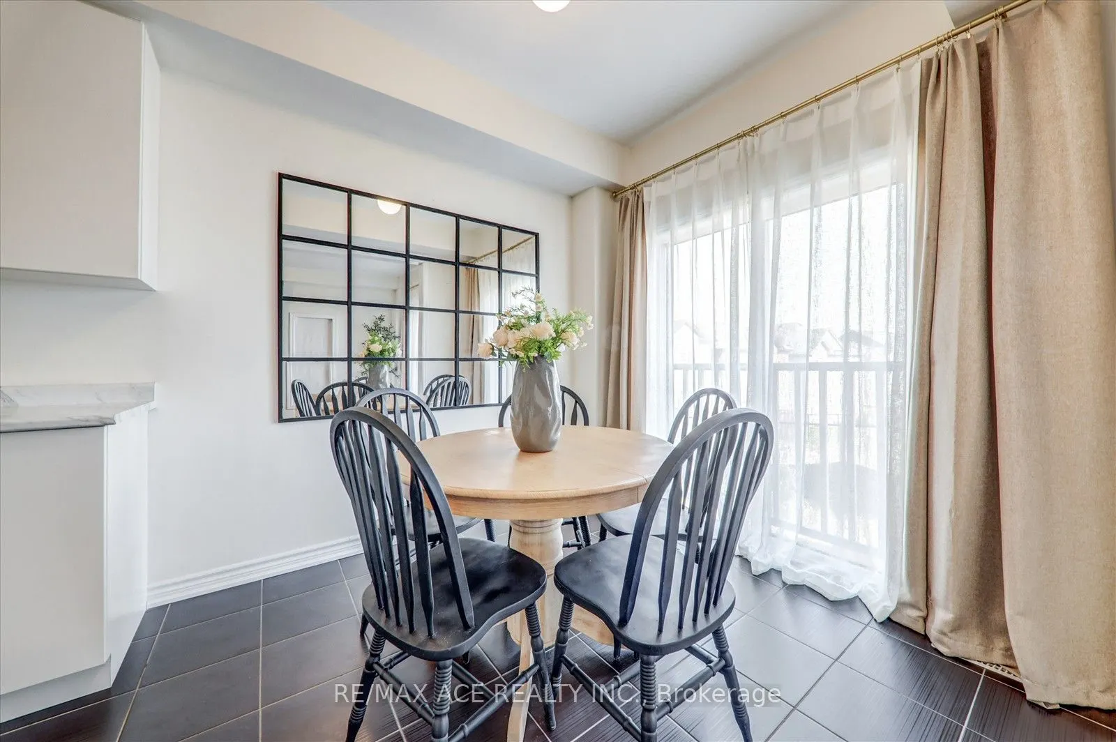 1111 Skyridge Boulevard