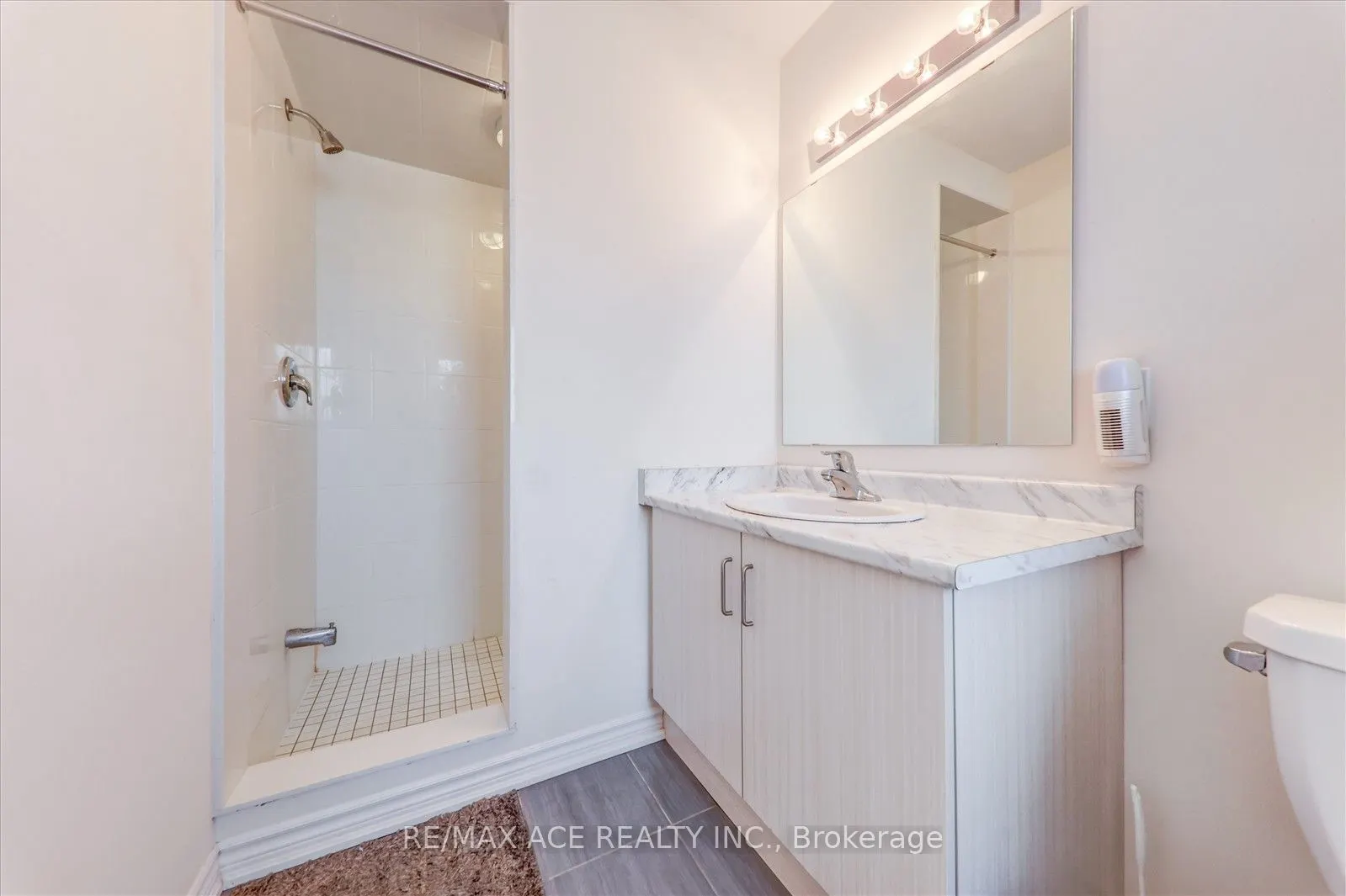 1111 Skyridge Boulevard