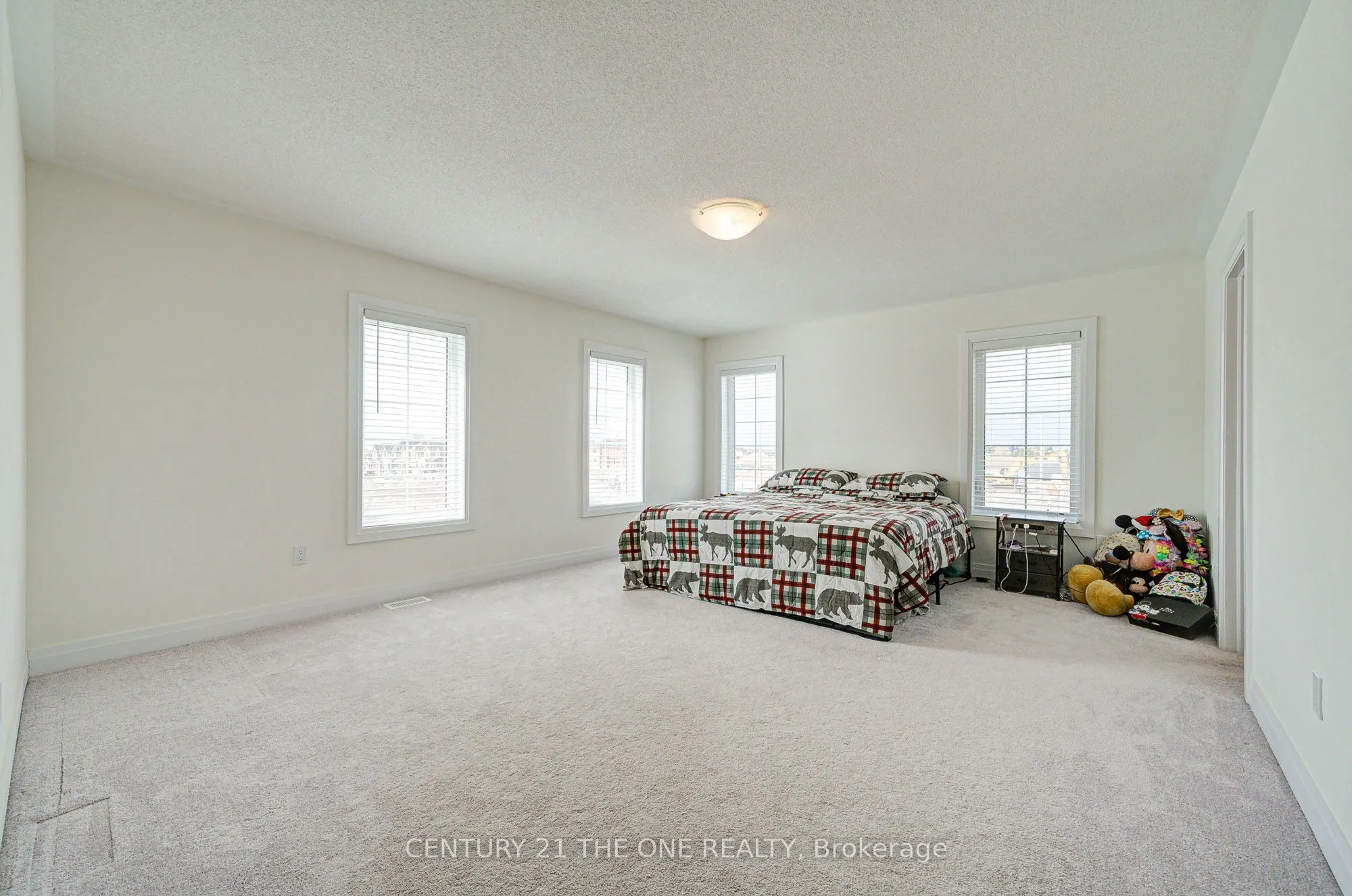 2 Wesley Brooks Street