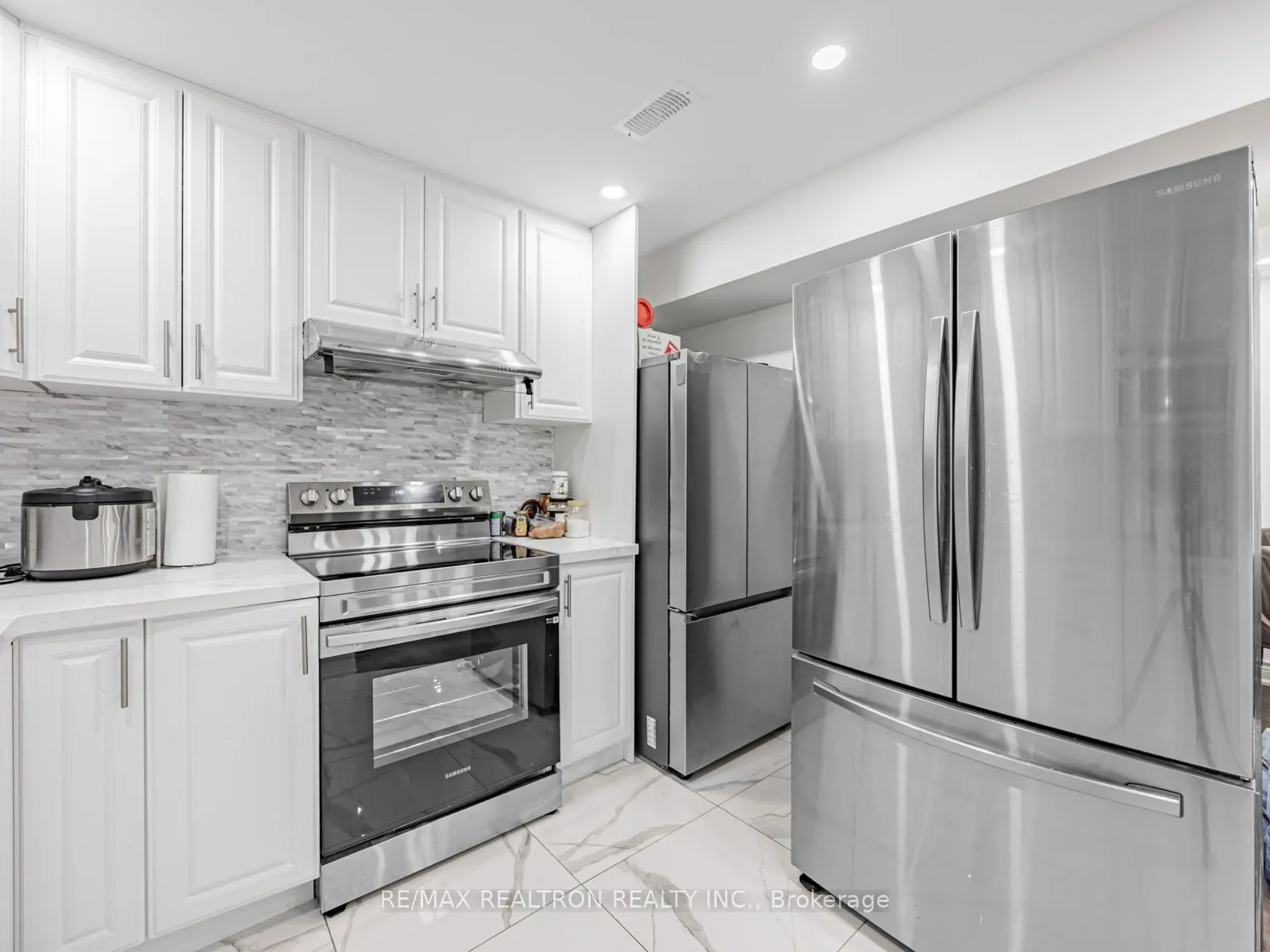 7 Aquilina Court