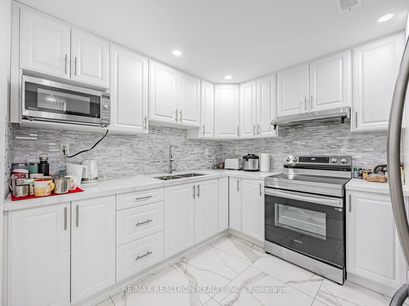 7 Aquilina Court