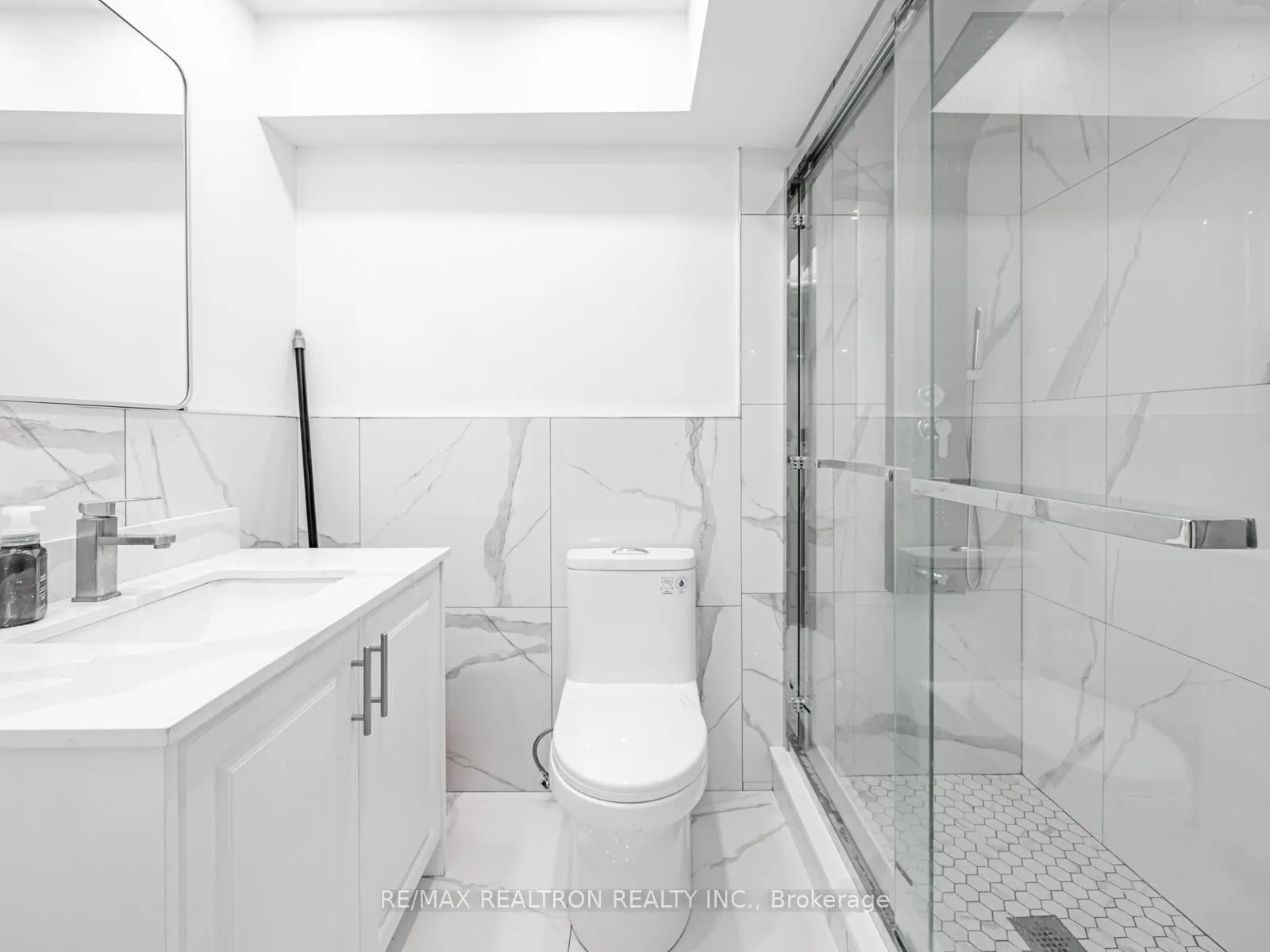 7 Aquilina Court