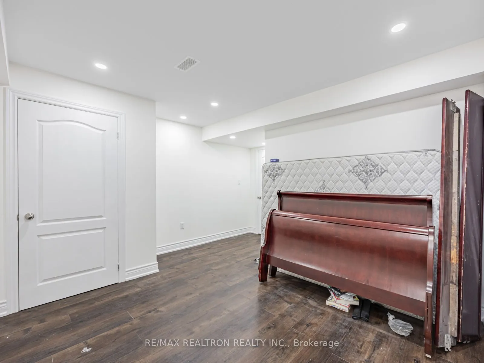 7 Aquilina Court
