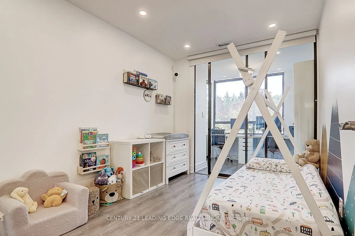 55 Bamburgh Circle, #102