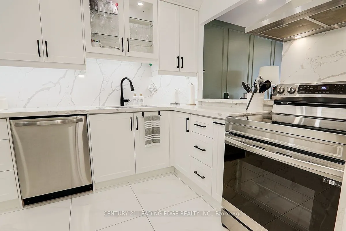 55 Bamburgh Circle, #102