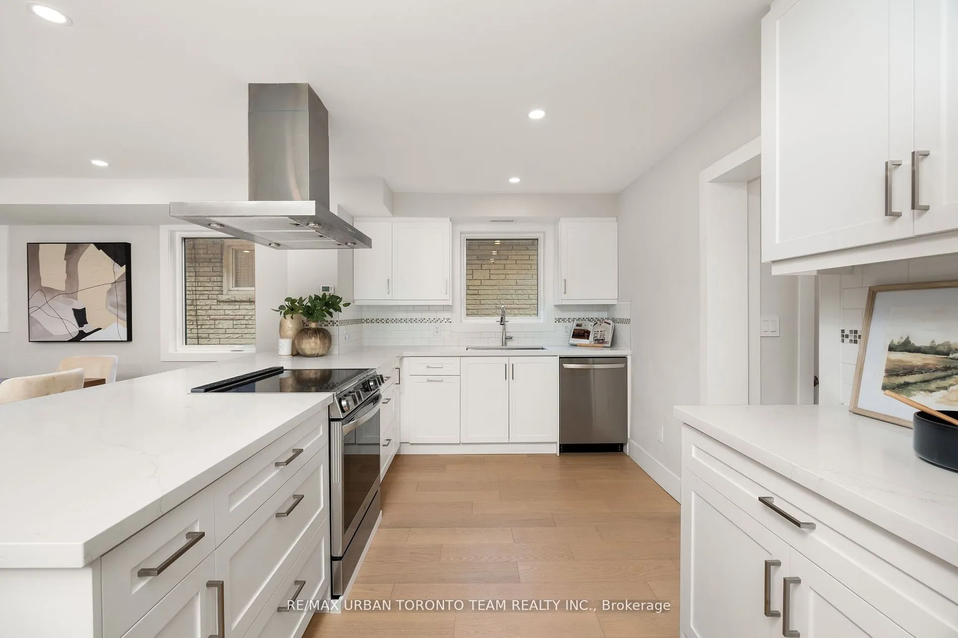 3517 St Clair Avenue E, #Upper