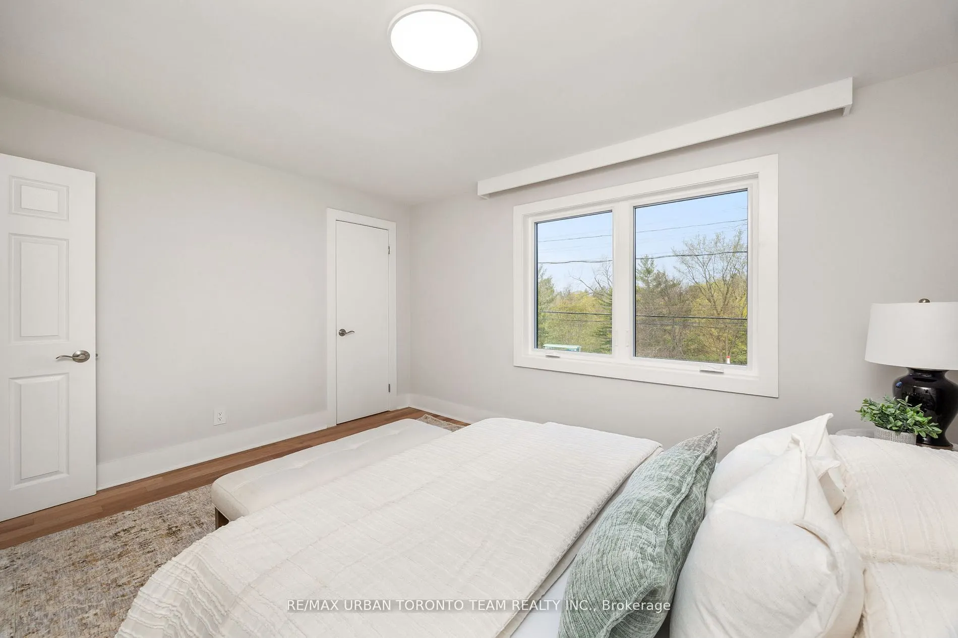 3517 St Clair Avenue E, #Upper