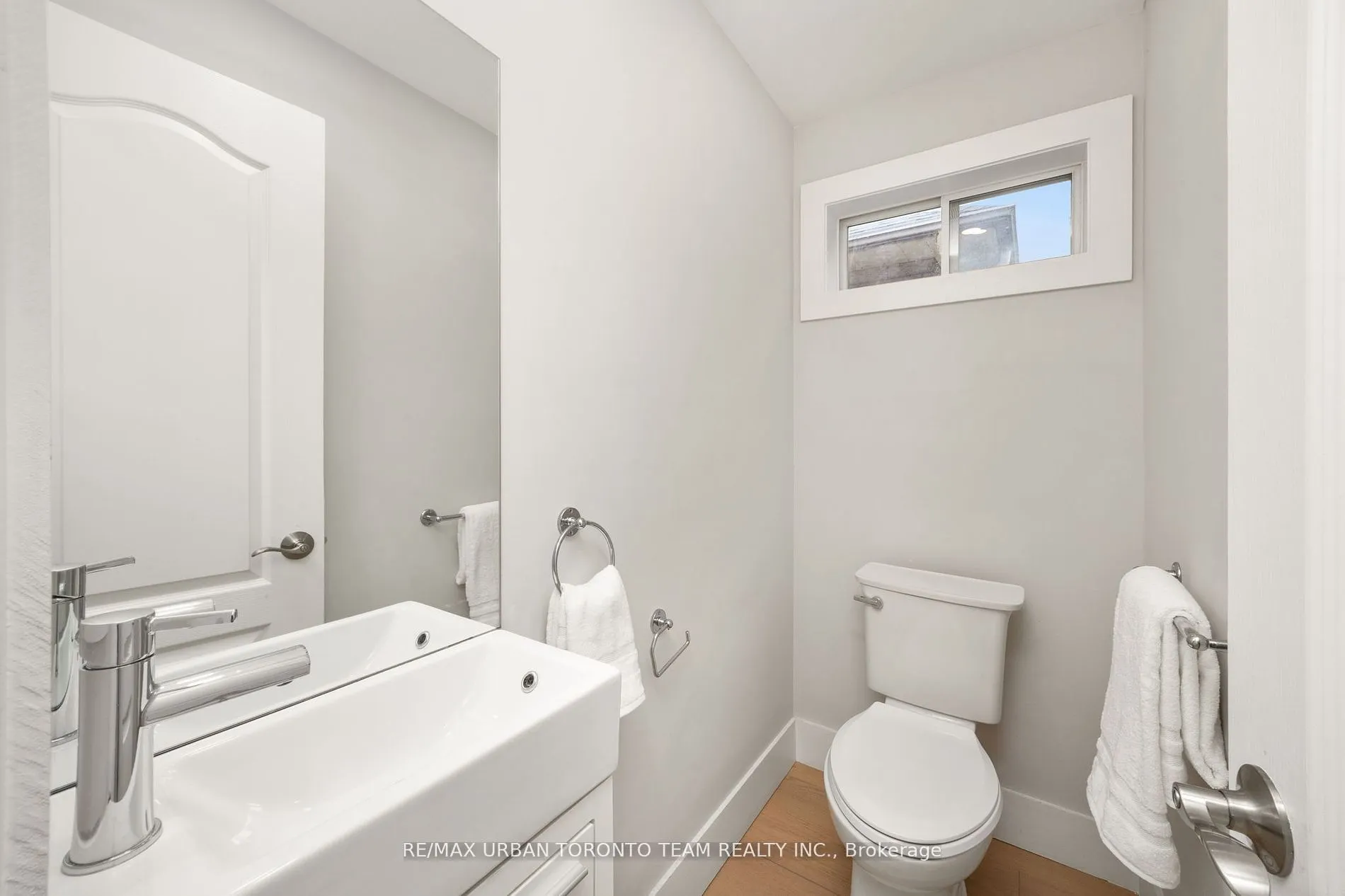 3517 St Clair Avenue E, #Upper