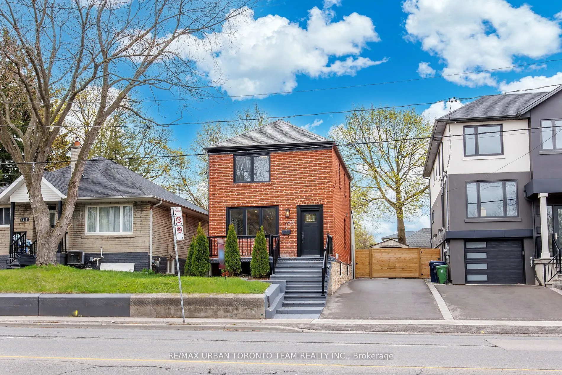 3517 St Clair Avenue E, #Upper