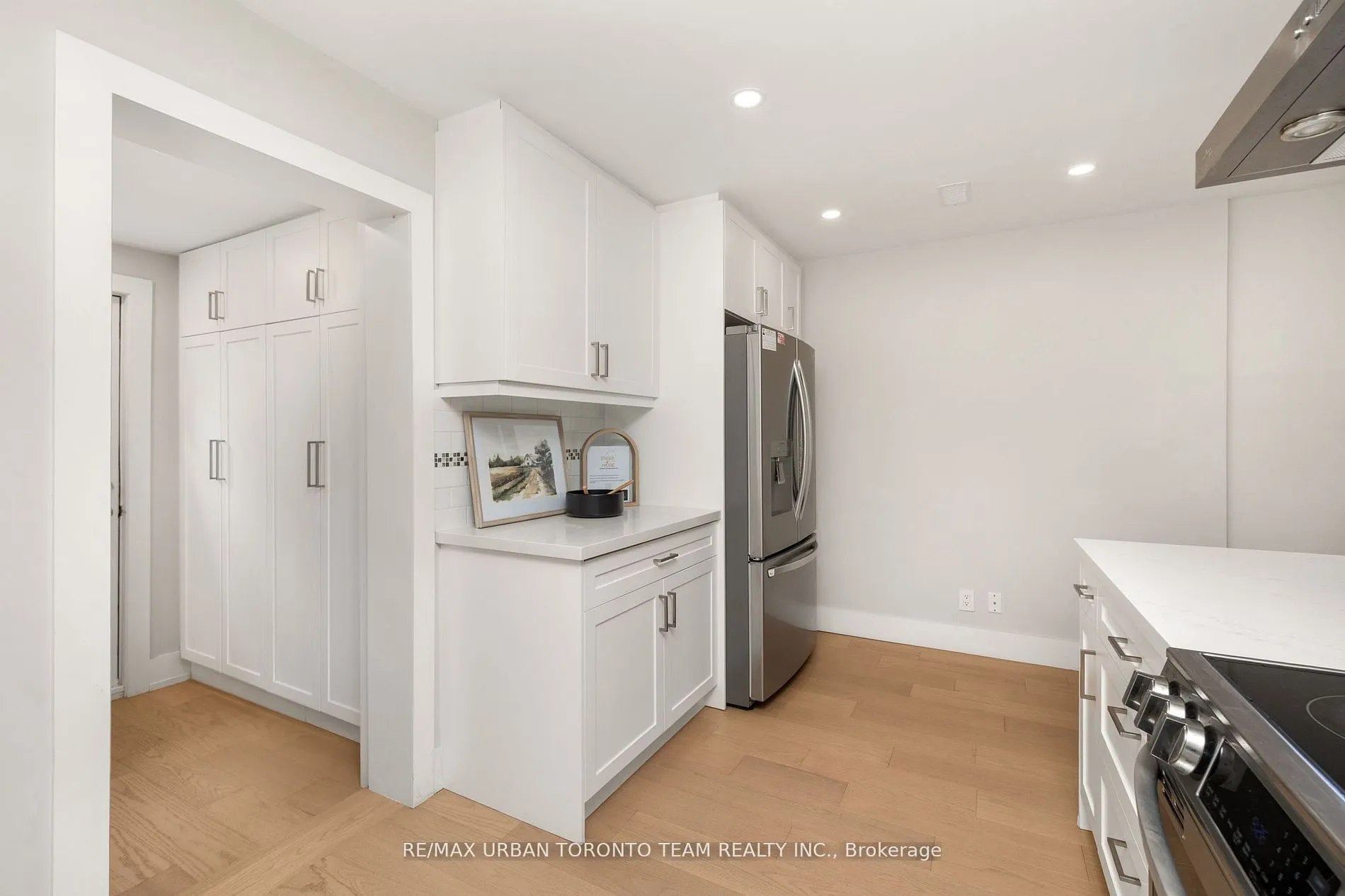 3517 St Clair Avenue E, #Upper