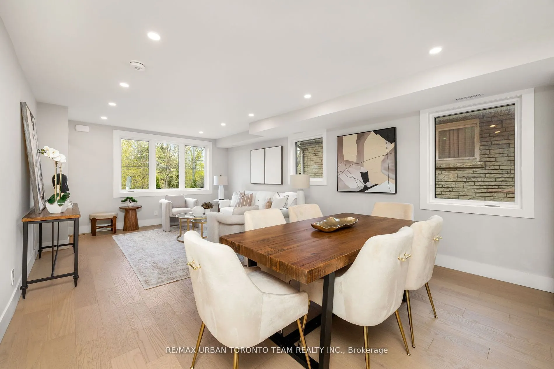 3517 St Clair Avenue E, #Upper