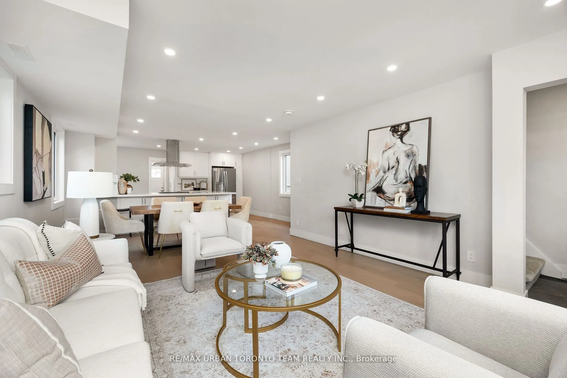 3517 St Clair Avenue E, #Upper