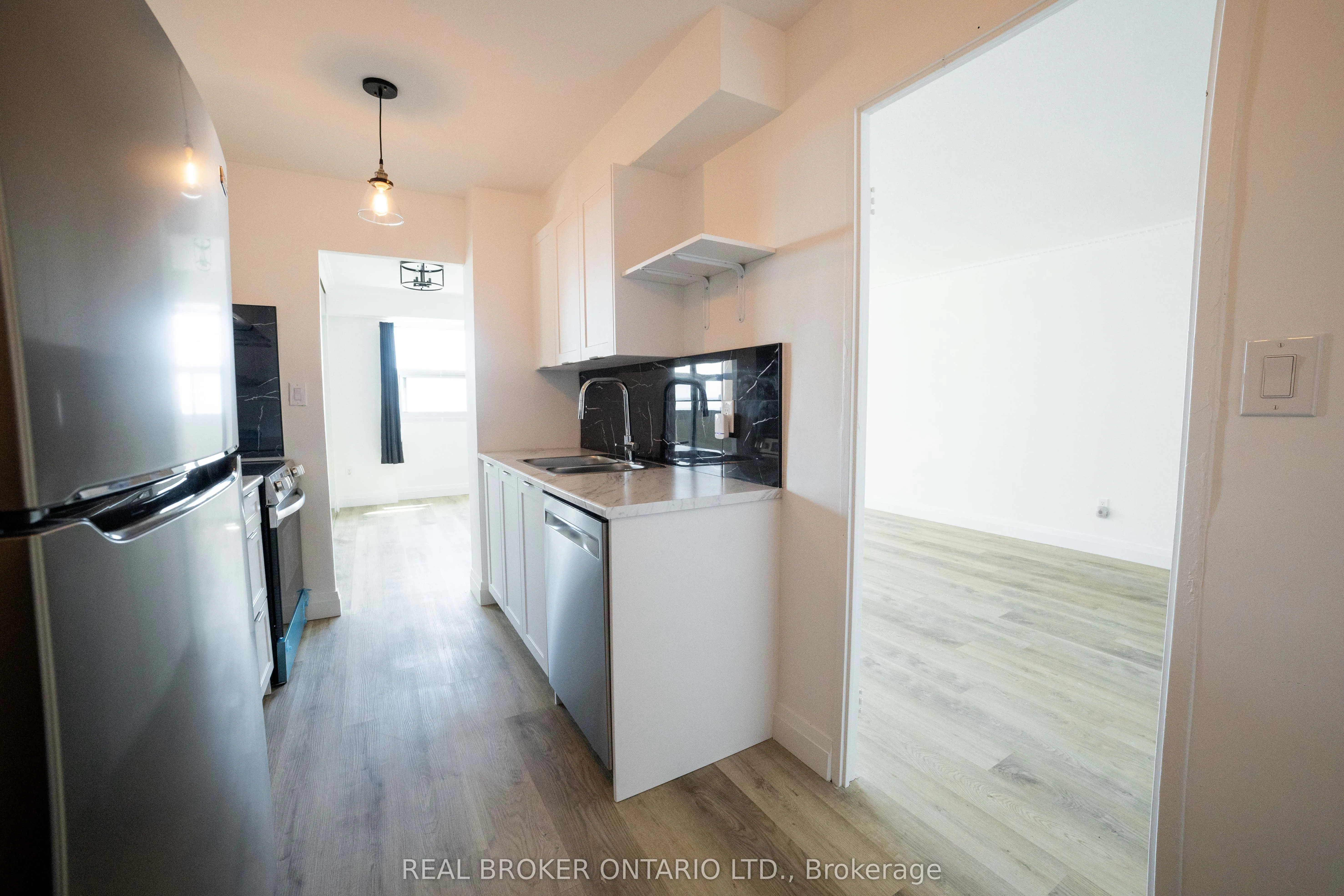 3 Massey Square, #2704
