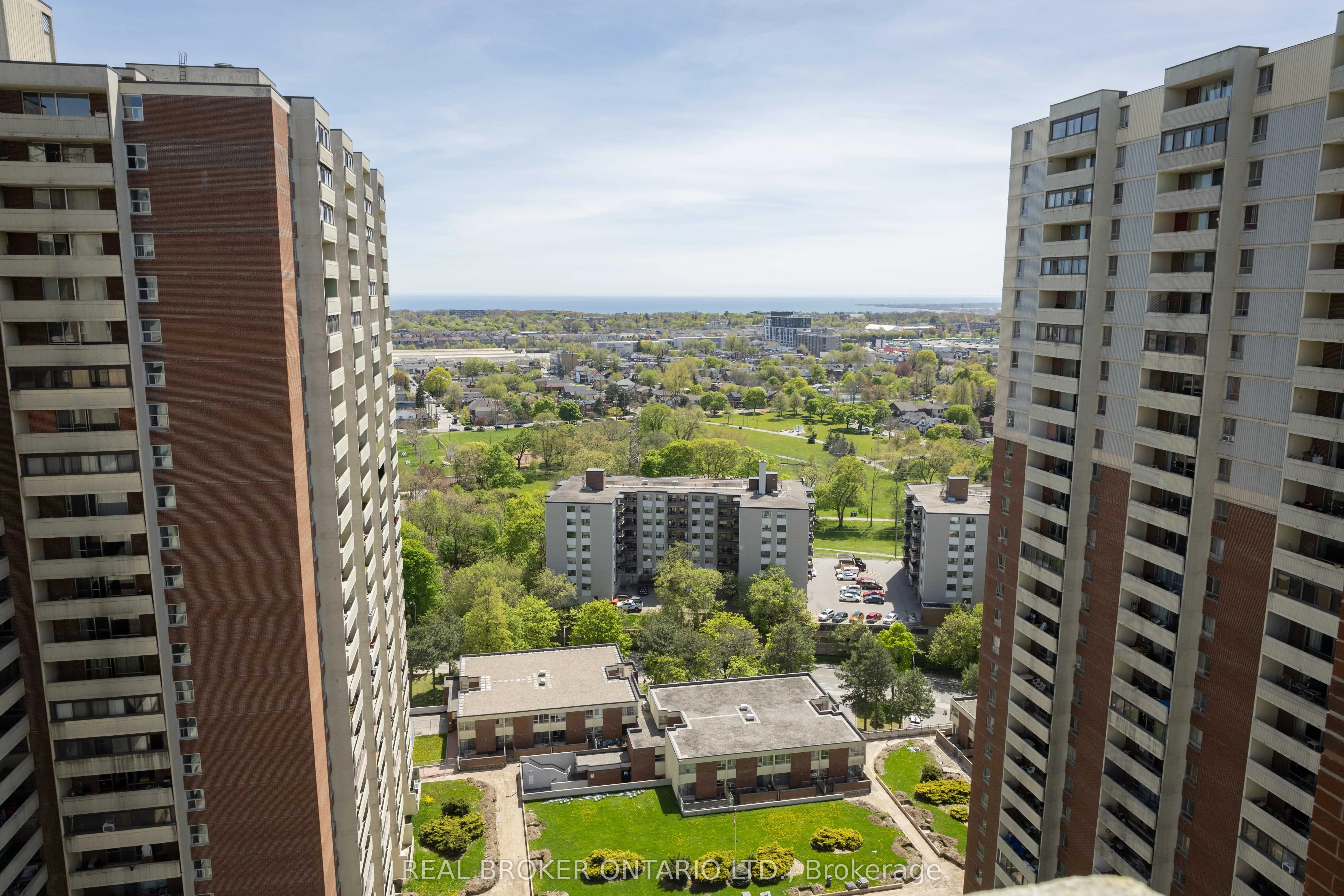 3 Massey Square, #2704