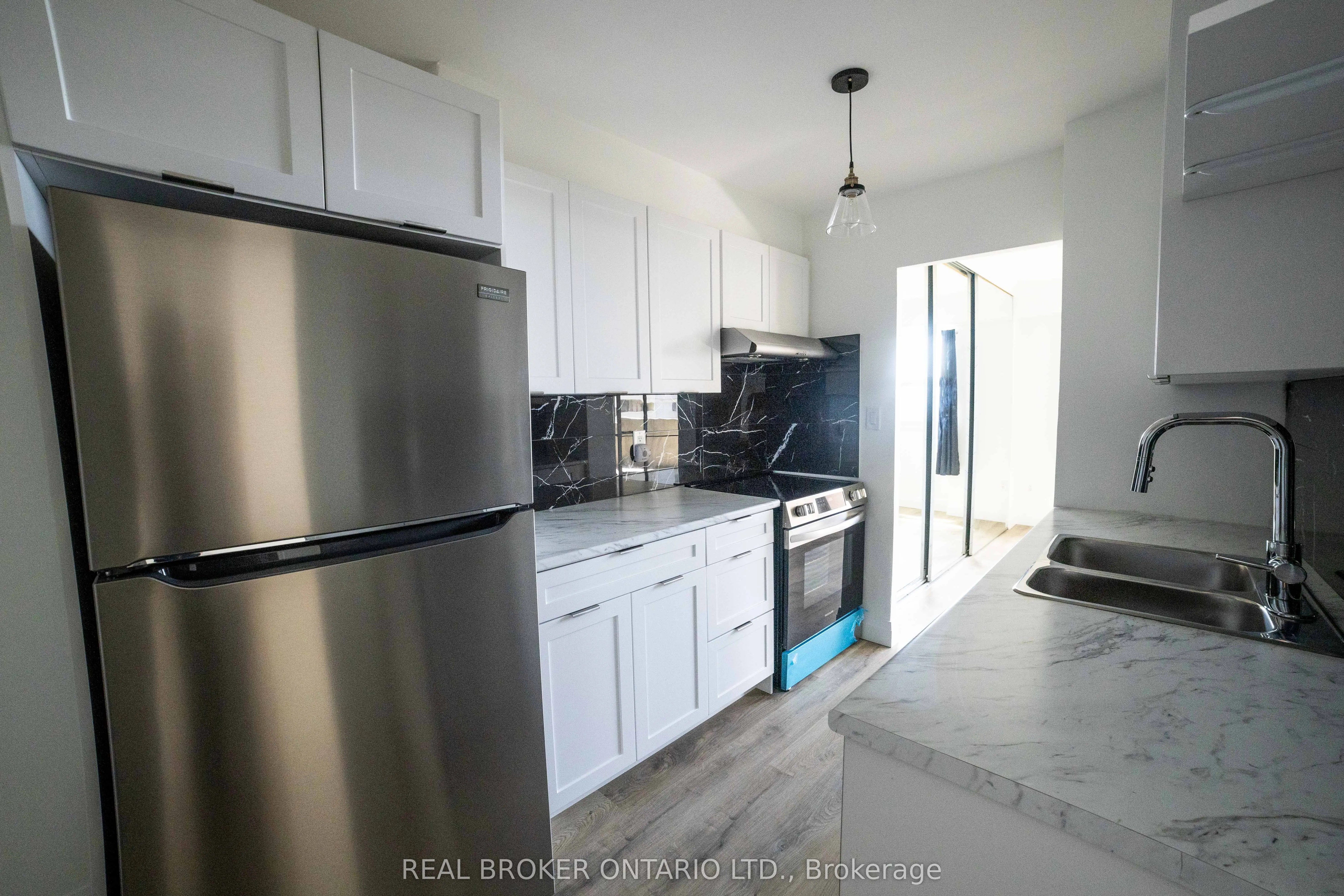 3 Massey Square, #2704