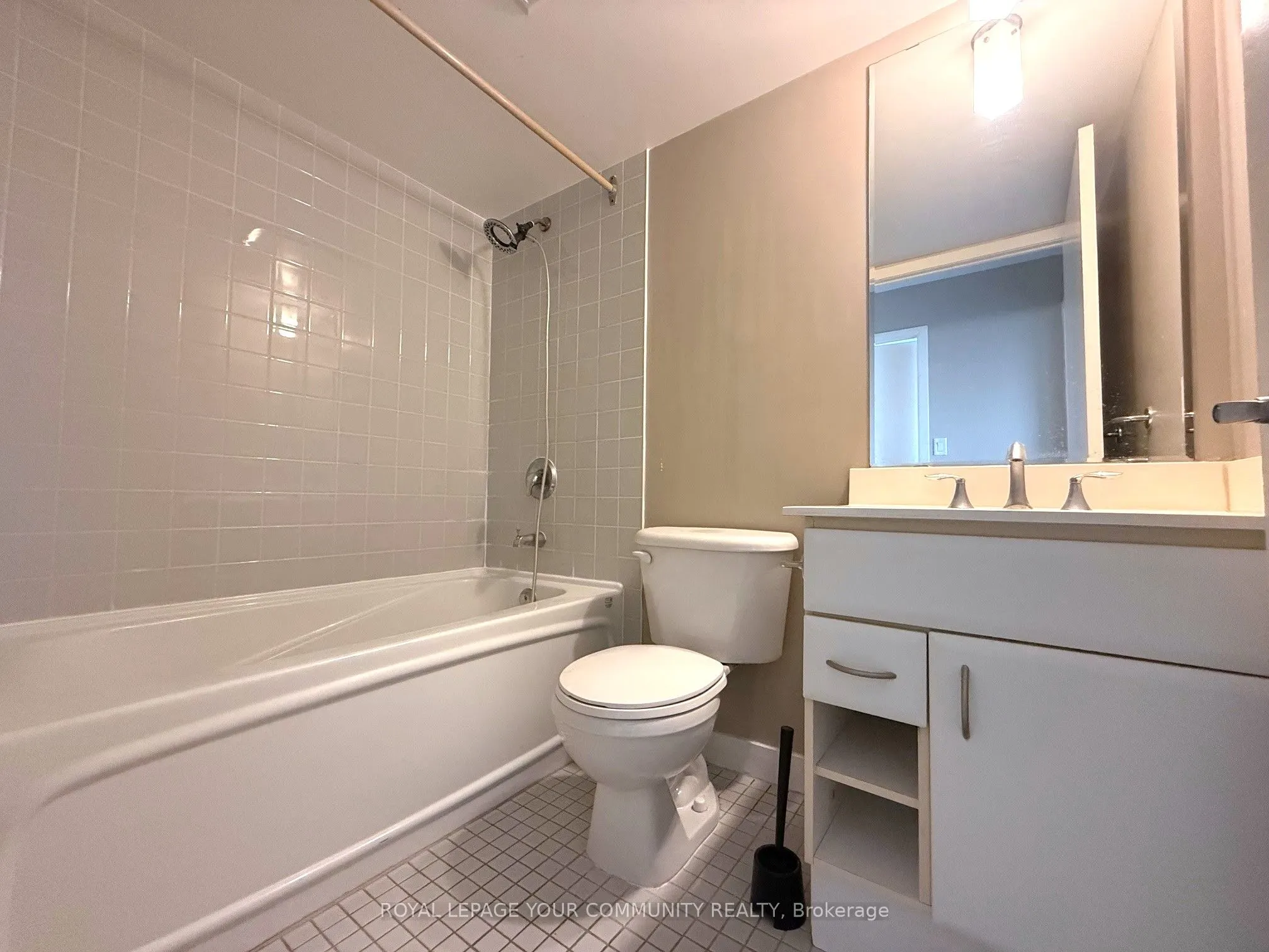 38 Lee Centre Drive, #3512