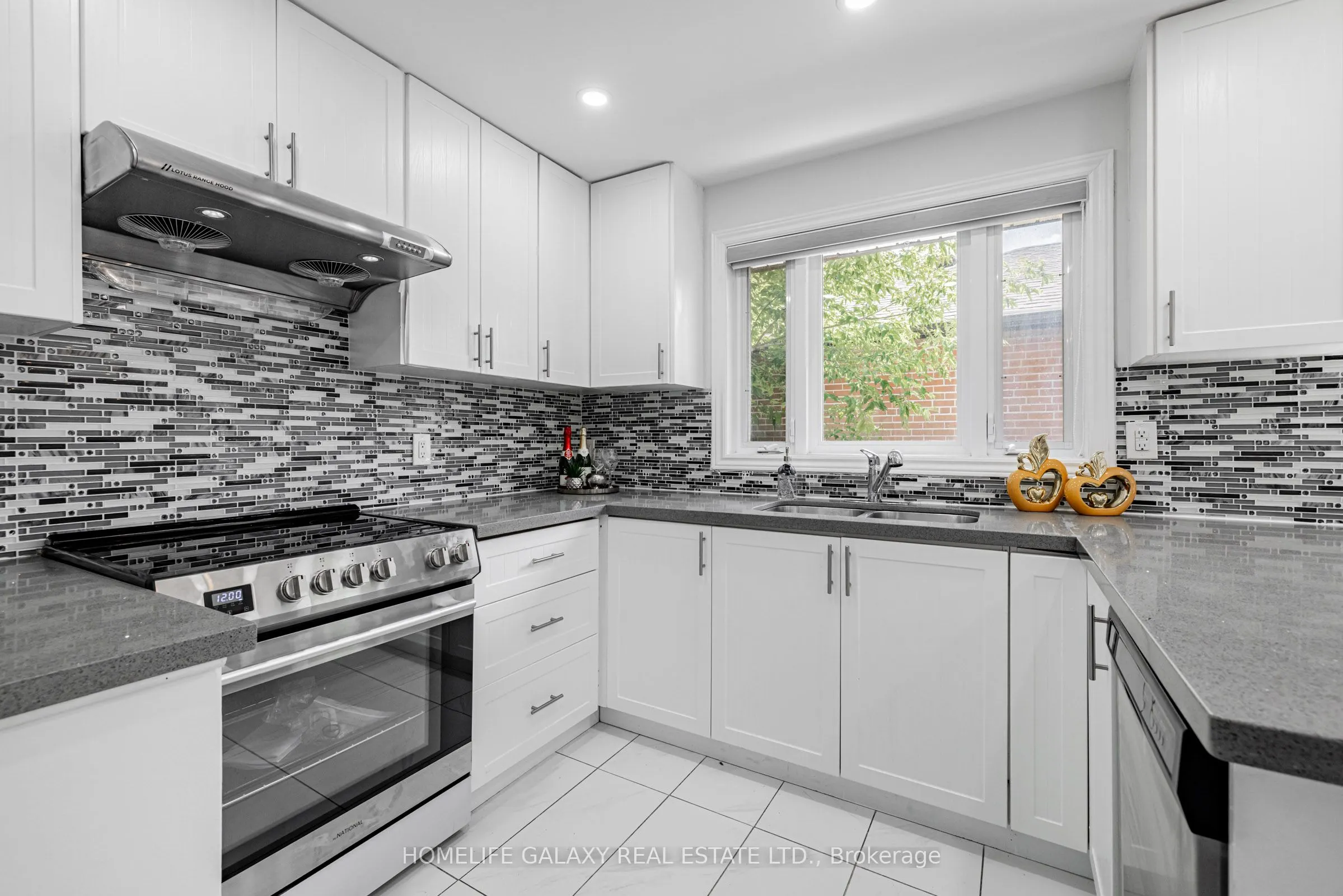 133 Lupin Drive