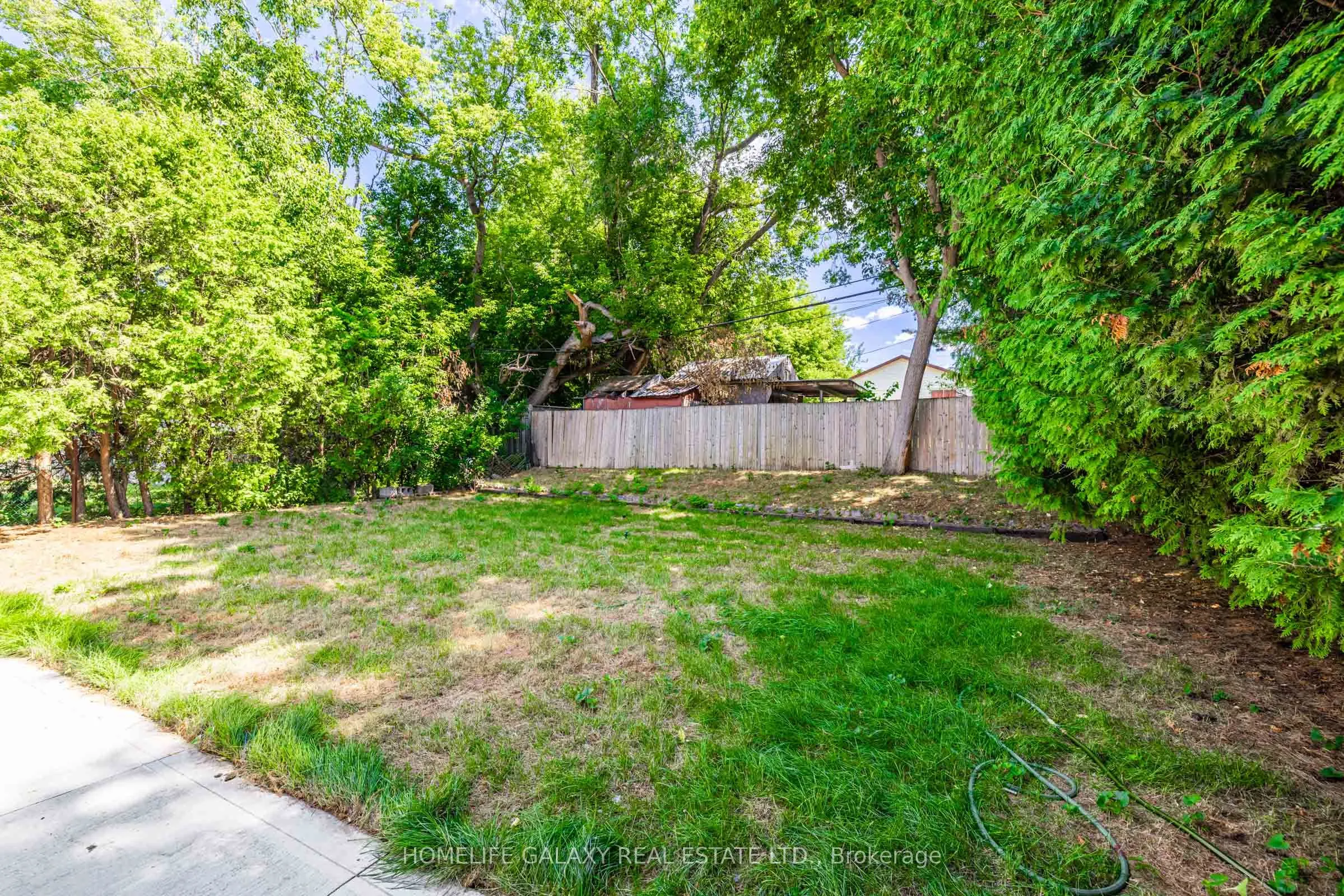 133 Lupin Drive