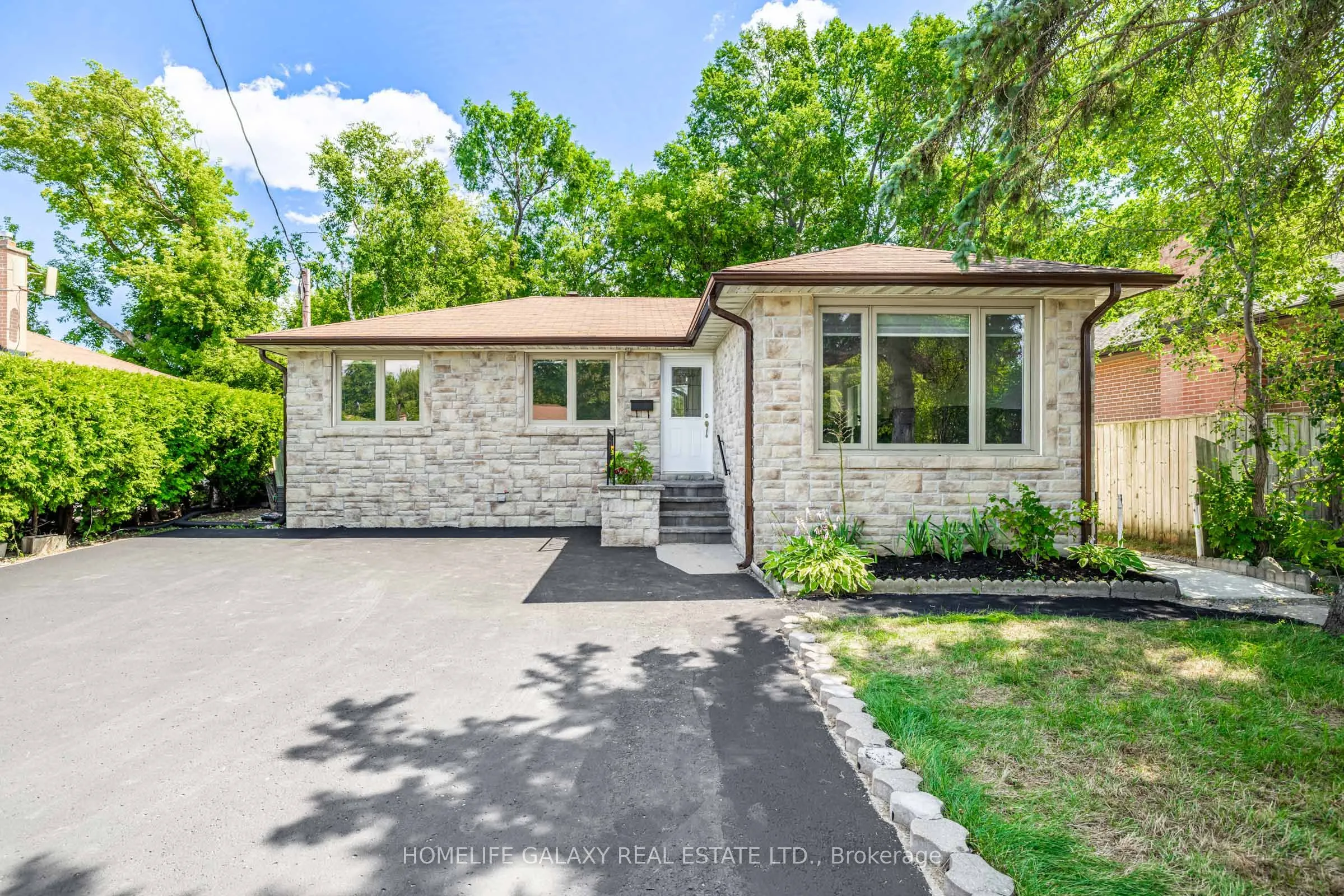 133 Lupin Drive