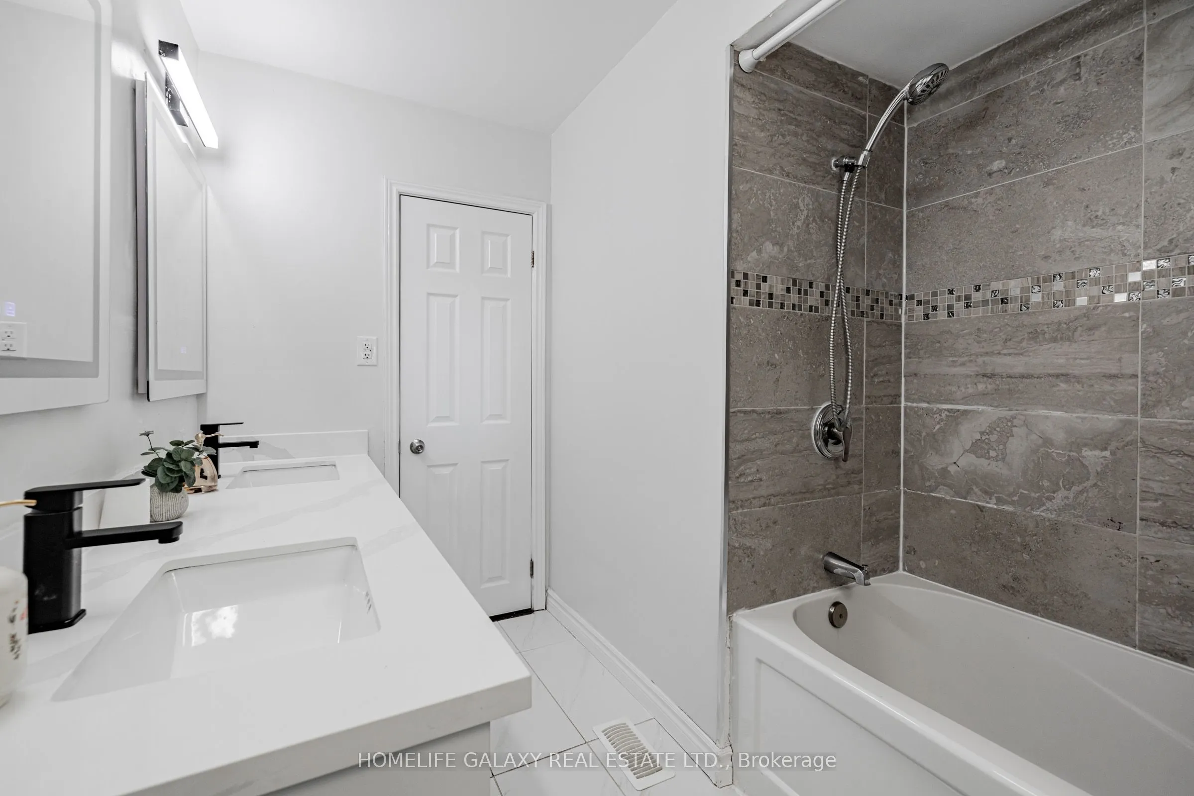 133 Lupin Drive