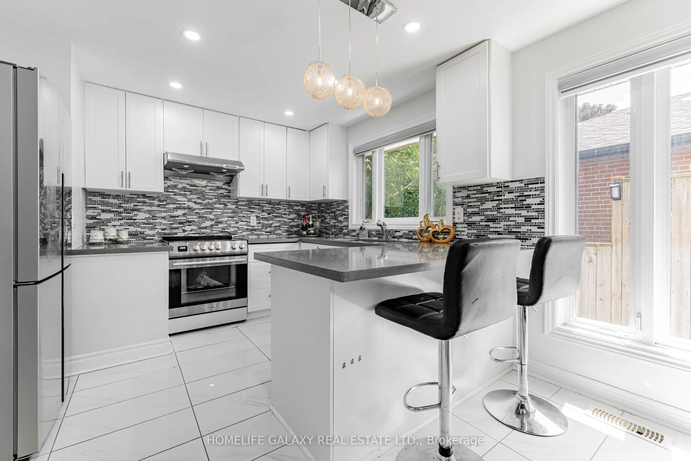 133 Lupin Drive