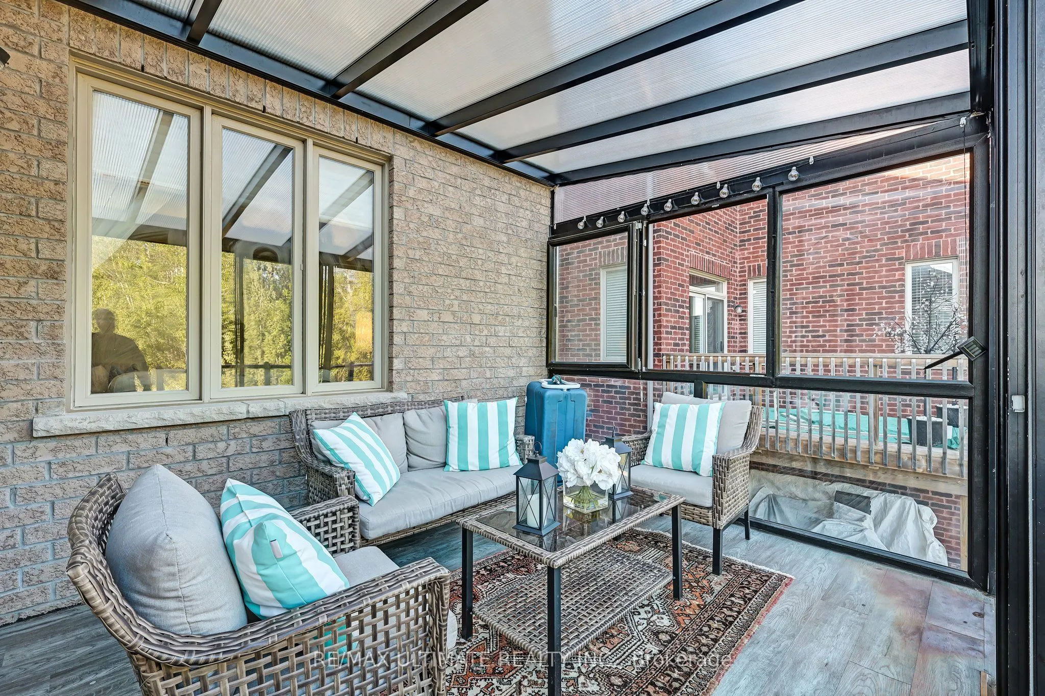 42 Donwoods Crescent