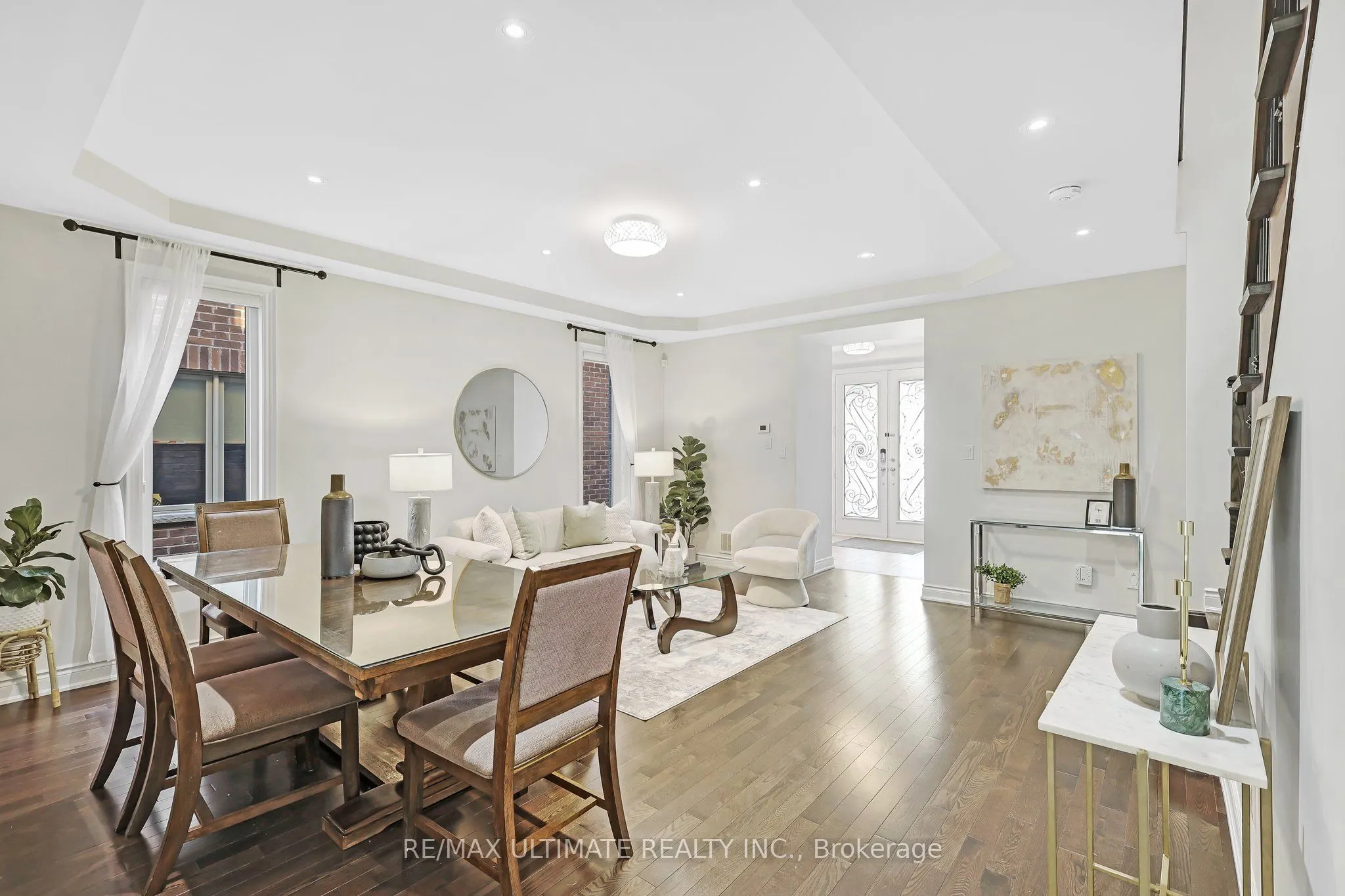 42 Donwoods Crescent