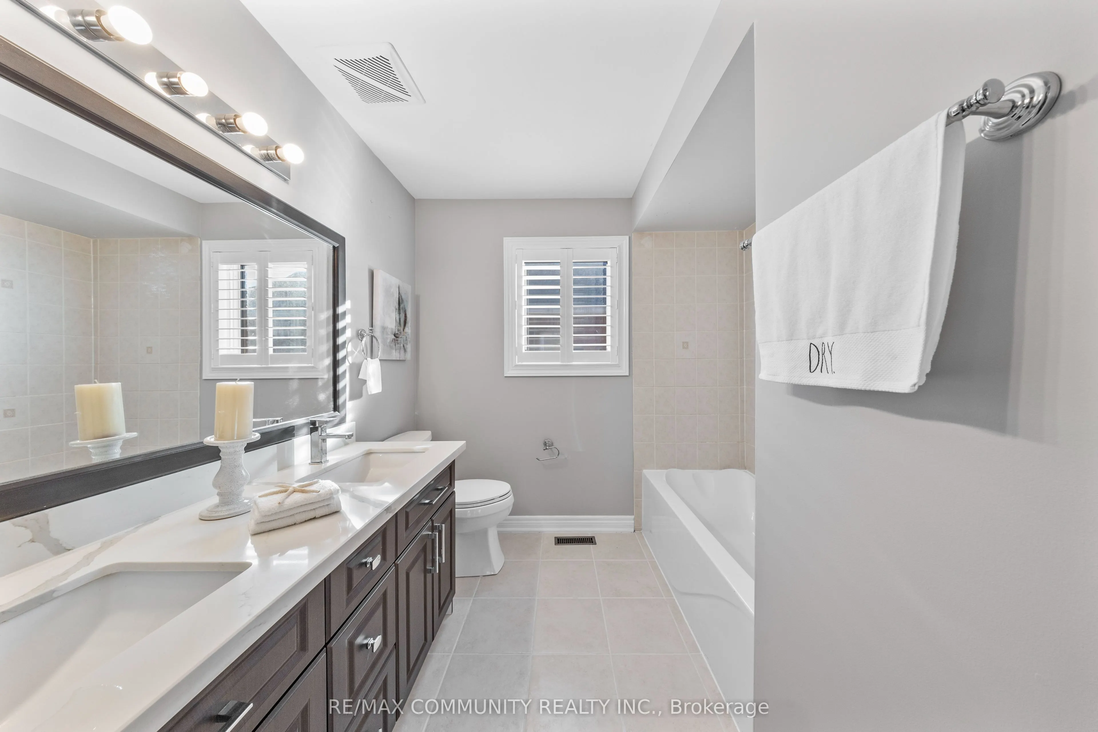 117 Sleepy Hollow Place