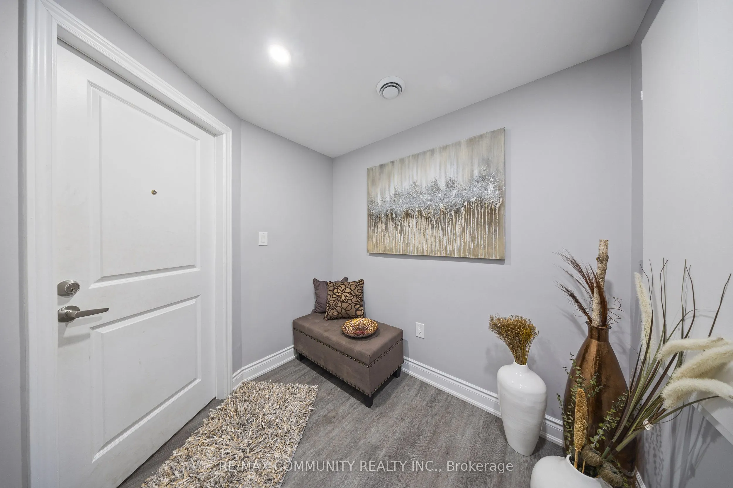 117 Sleepy Hollow Place