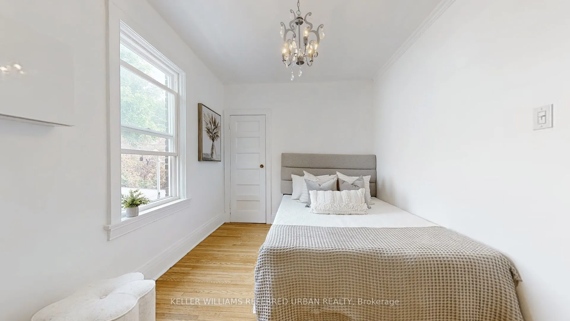 266 Highfield Road, #Upper