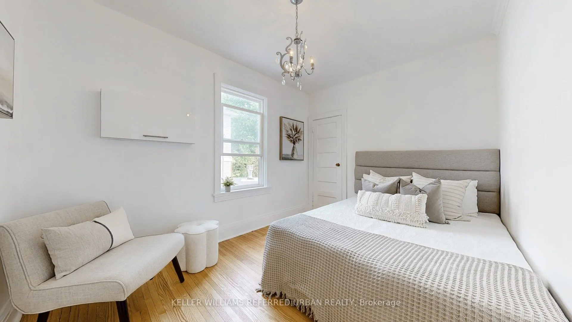 266 Highfield Road, #Upper