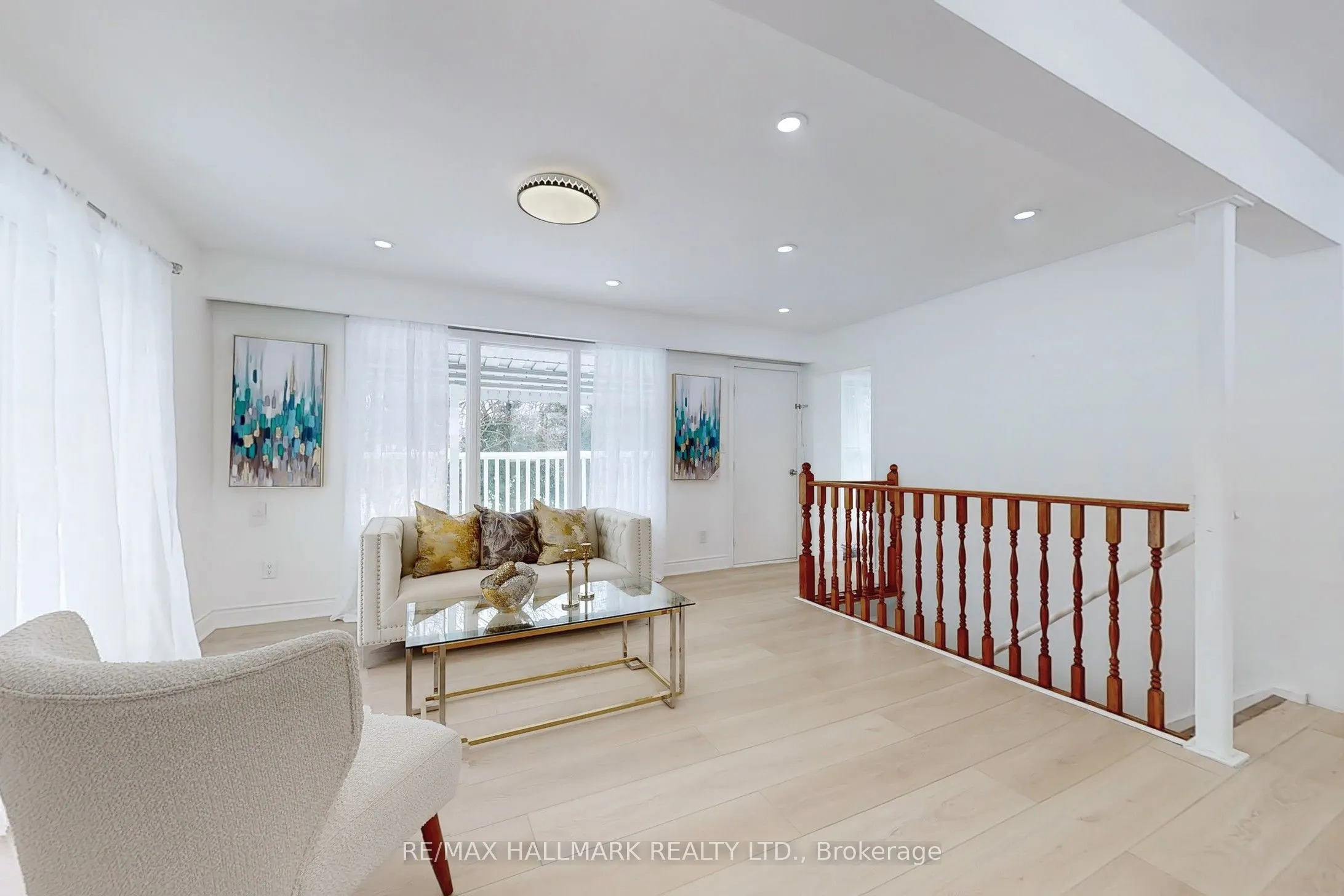 696 Jasmine Crescent