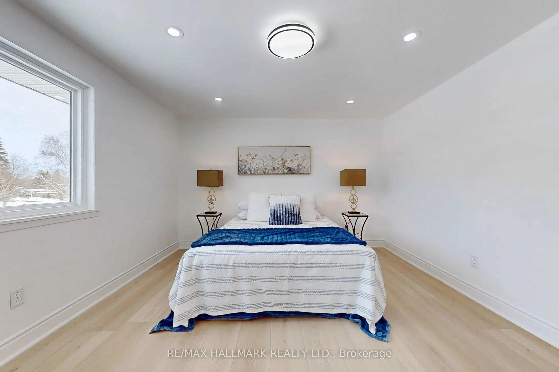 696 Jasmine Crescent