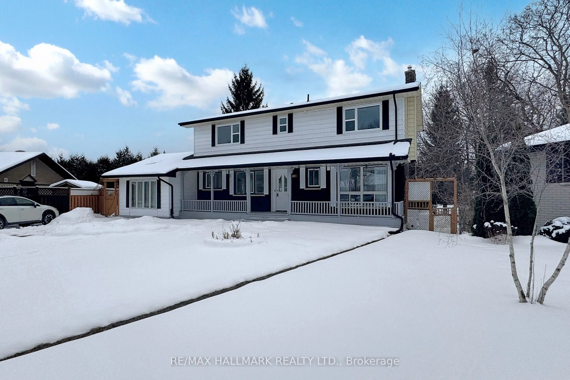 696 Jasmine Crescent