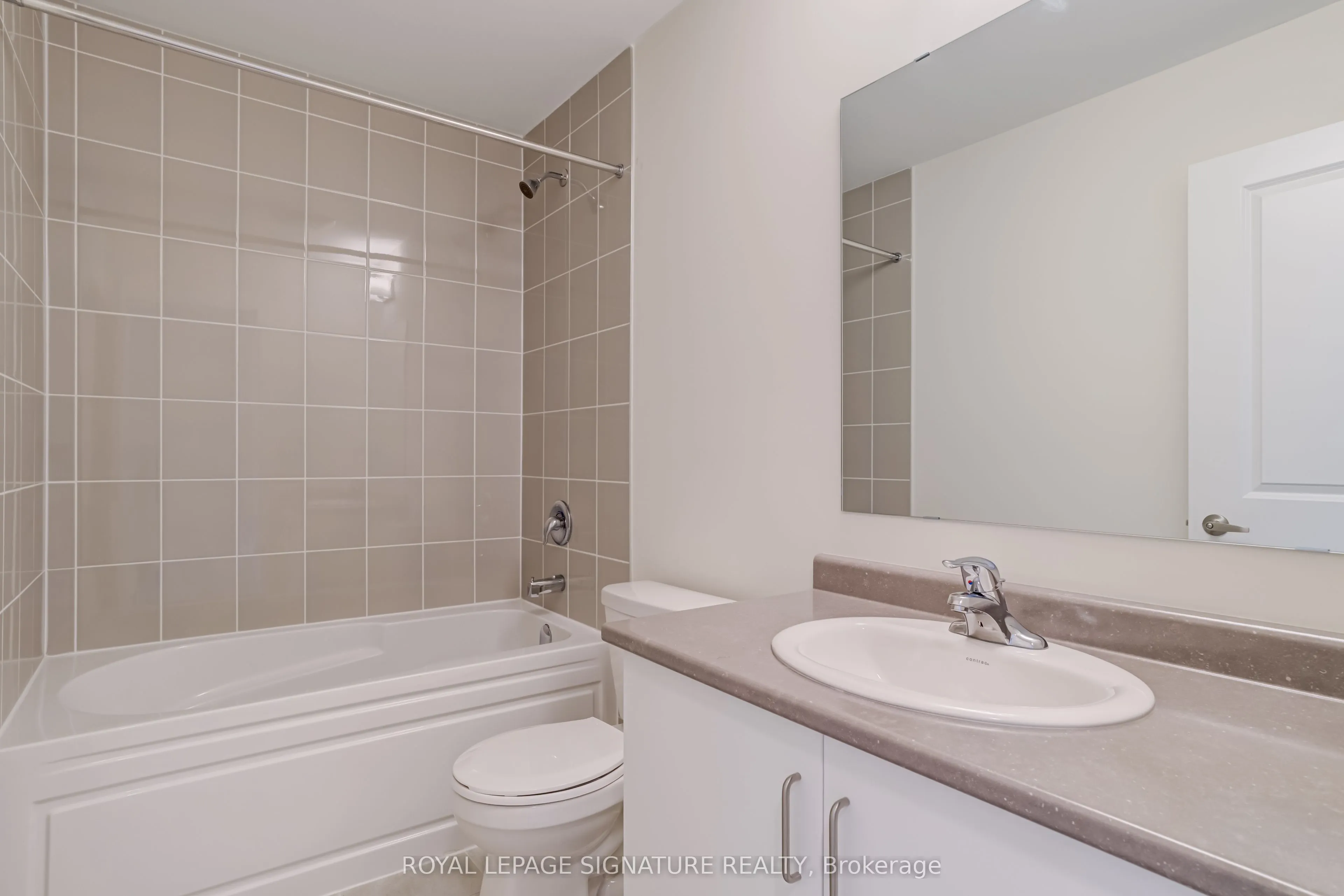 1695 Dersan Street, #504