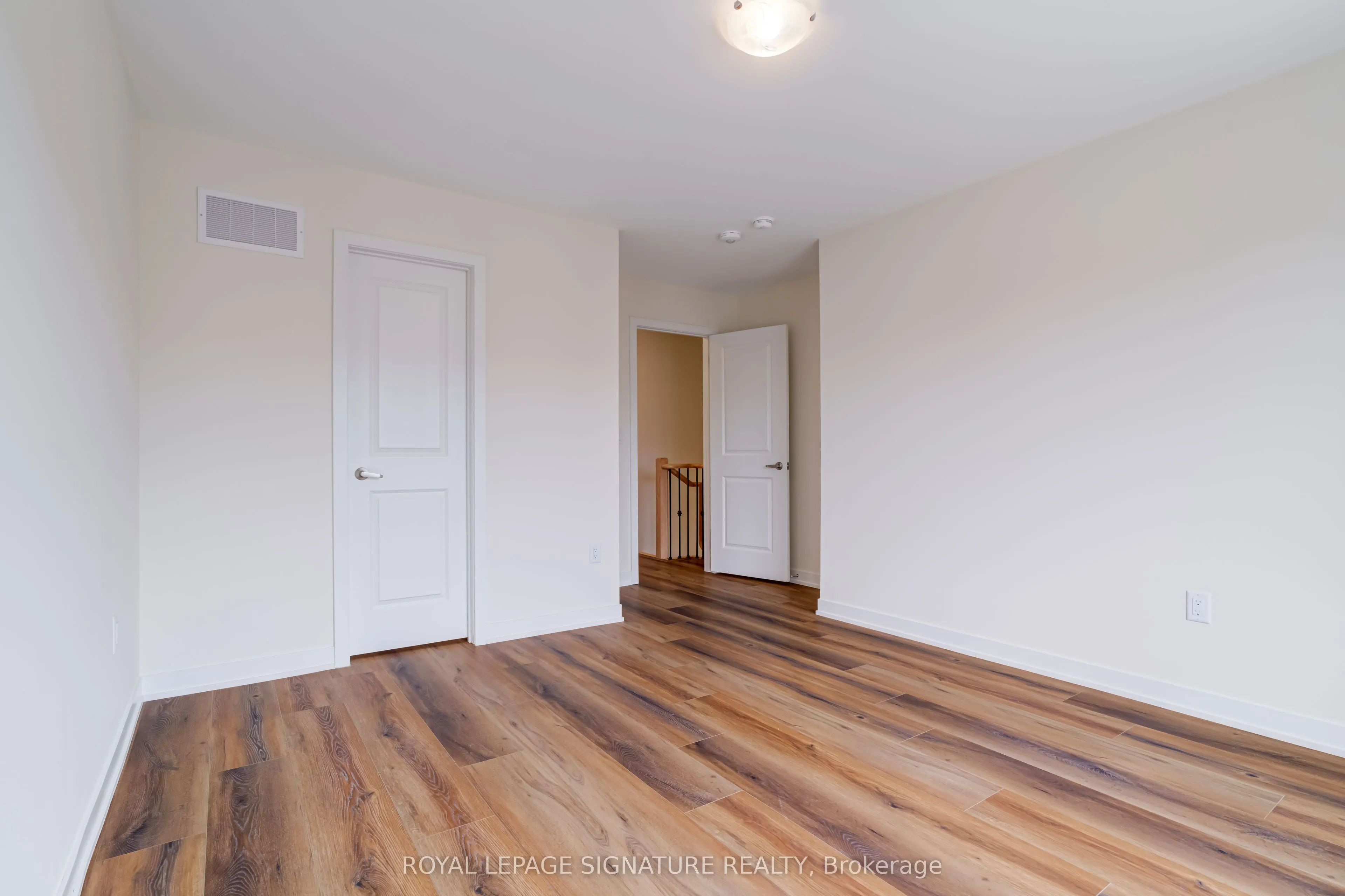 1695 Dersan Street, #504