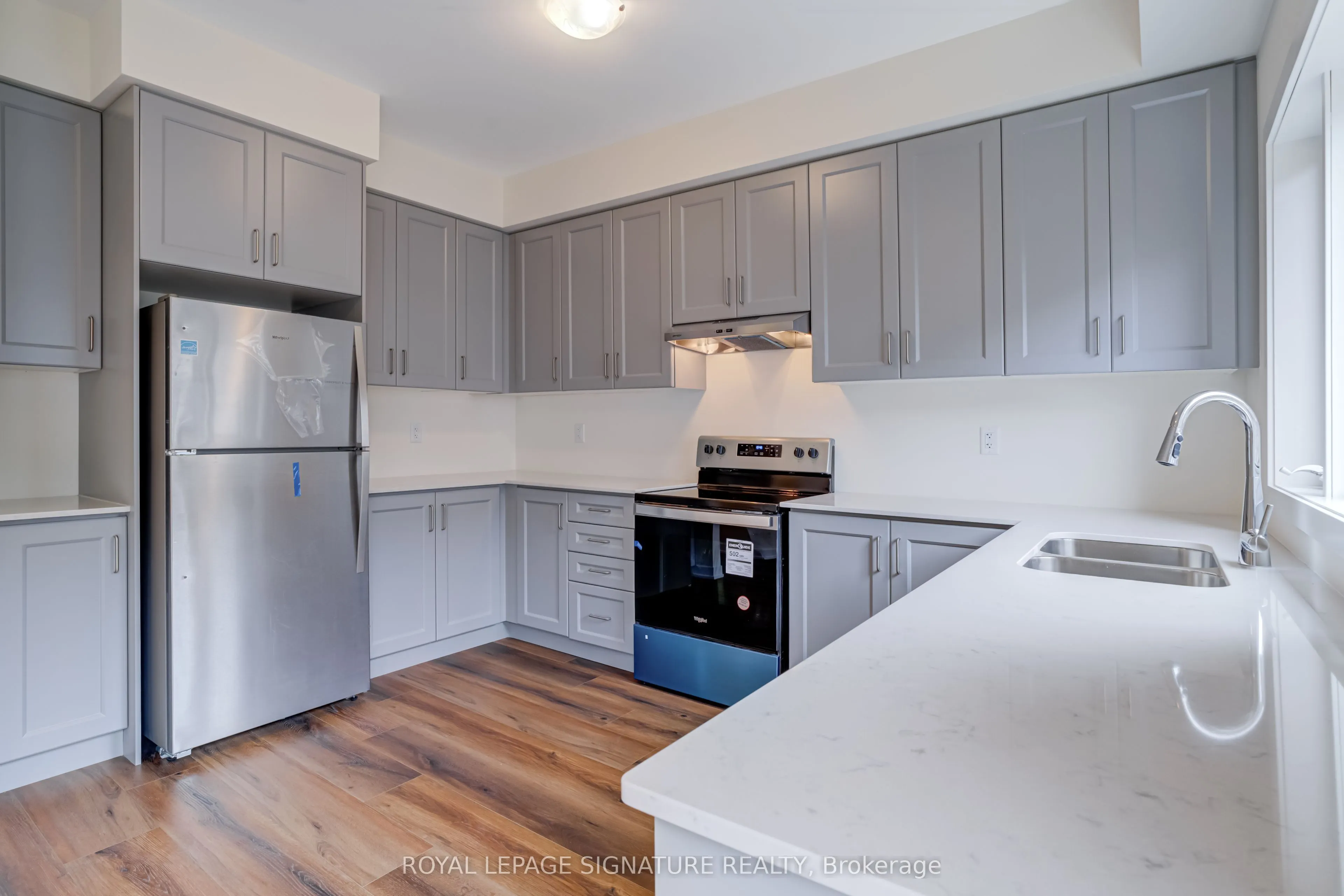 1695 Dersan Street, #504