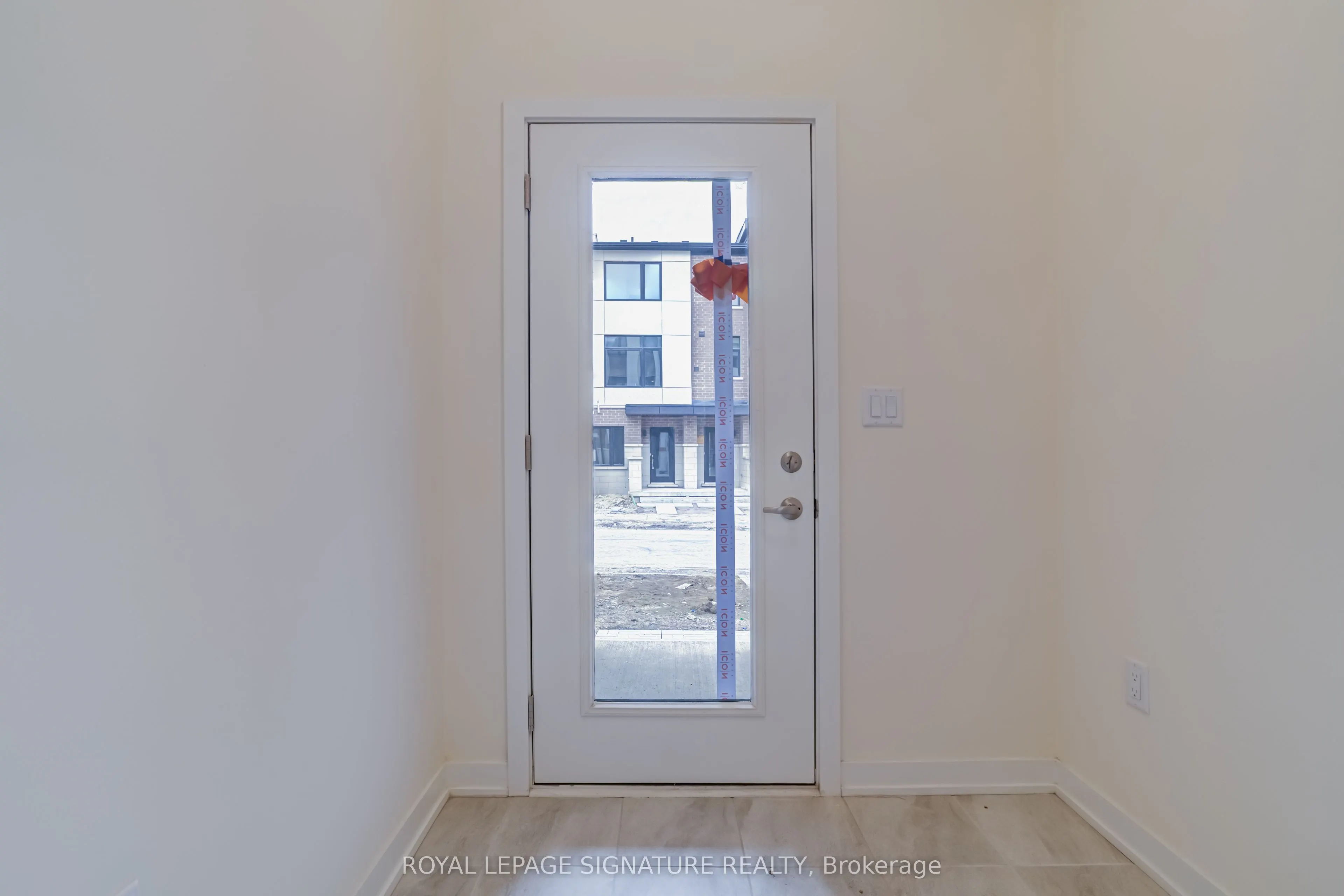 1695 Dersan Street, #504