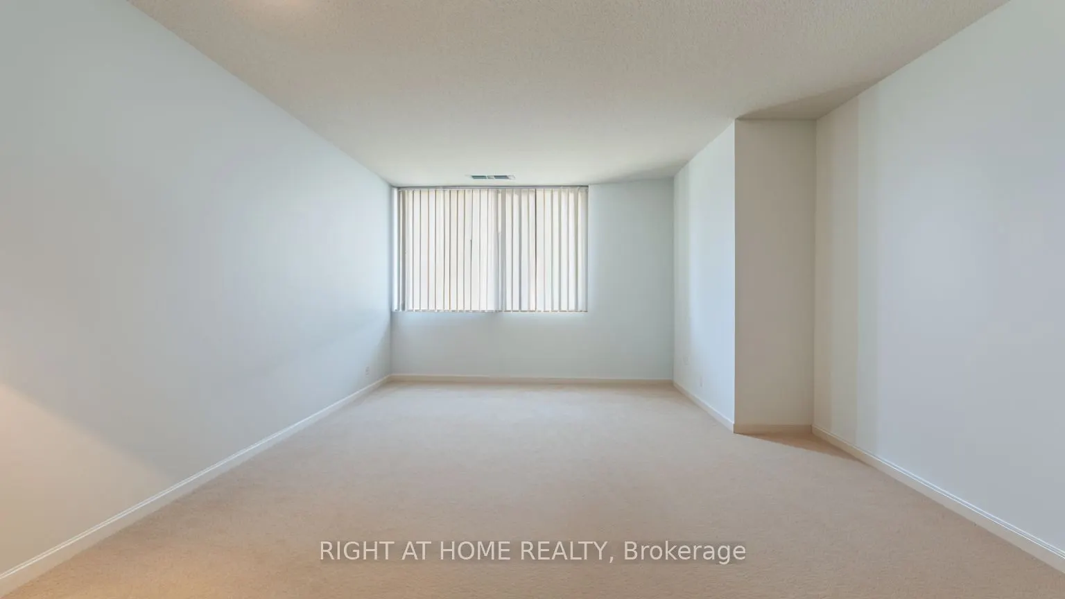 11753 Sheppard Avenue E, #1216