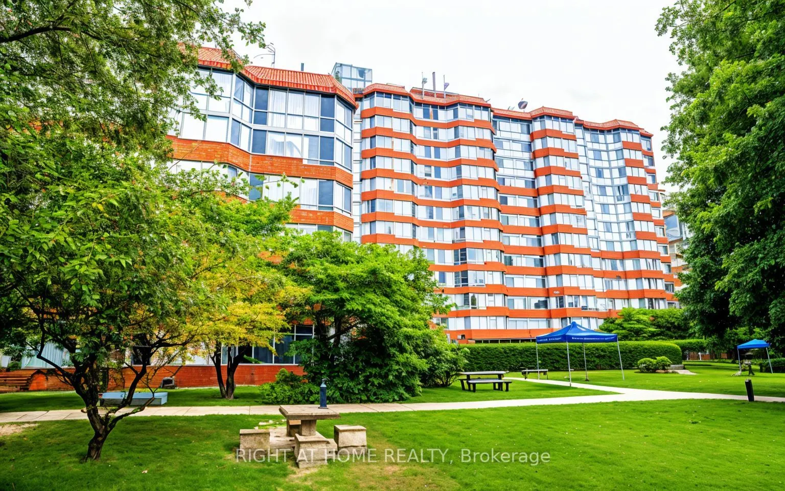 11753 Sheppard Avenue E, #1216