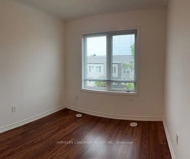 15 HERON PARK Place S, #14