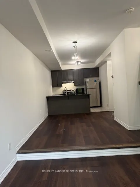 15 HERON PARK Place S, #14